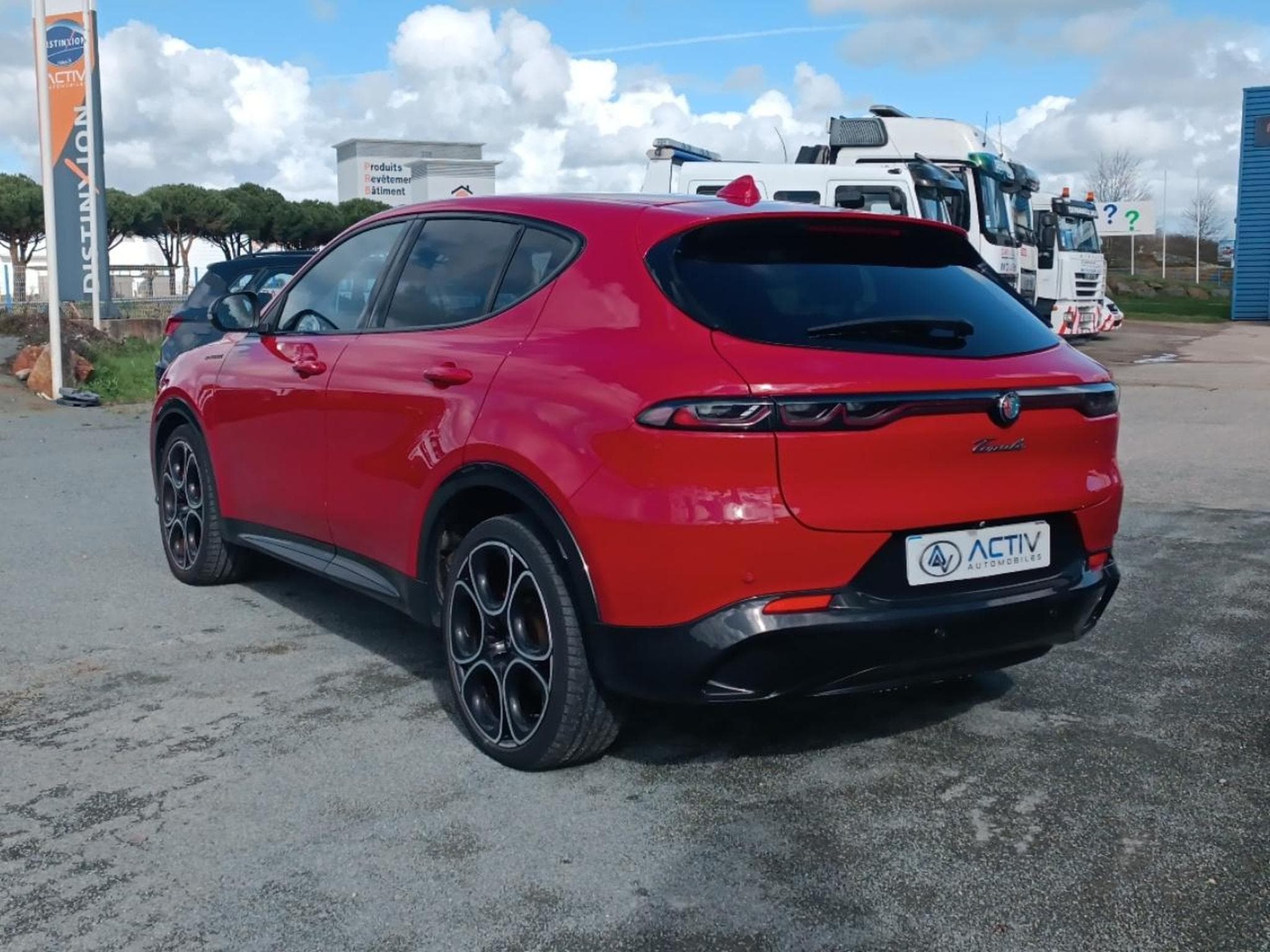 Alfa-Romeo TONALE 1.5 HYBRID 160 EDIZIONE SPECIALE TCT (2022) - Photo 7