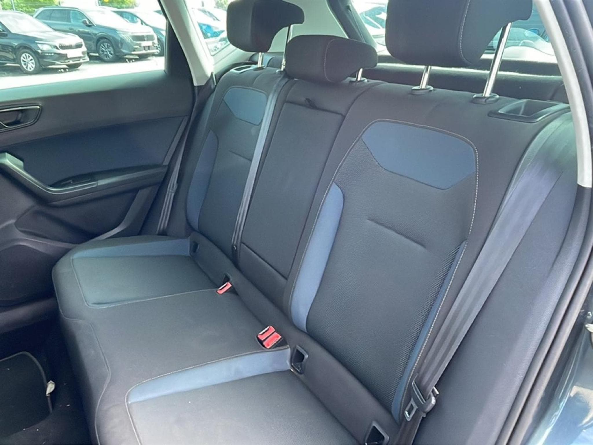 Seat ATECA 1.0 TSI 115 STYLE BUSINESS (2019) - Photo 17
