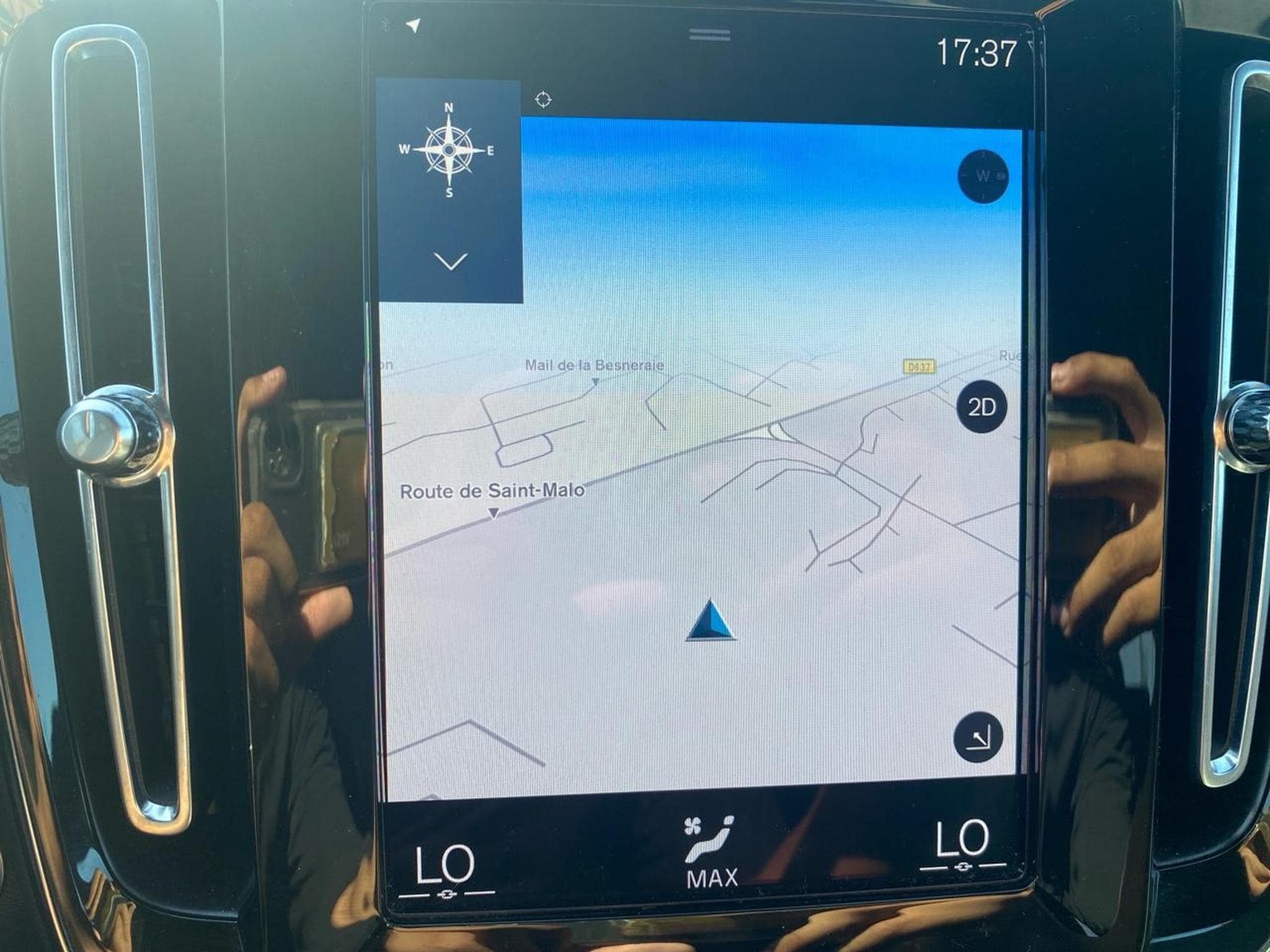 Volvo XC40 T4 RECHARGE 211 START DCT 7 (2023) - Photo 19