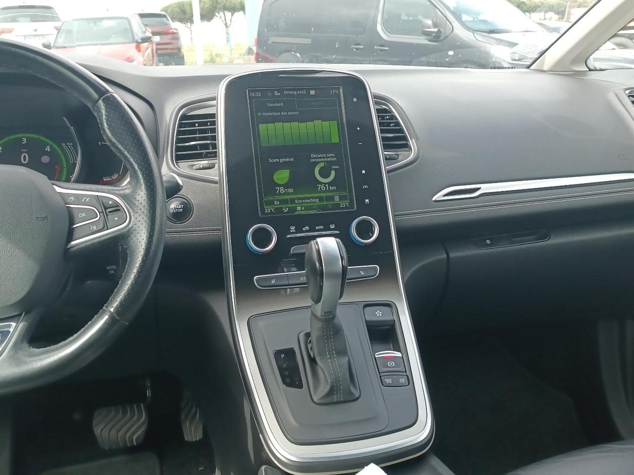 Renault Scenic 1.6 DCI 160 INITIALE PARIS EDC (2017) - Photo 13
