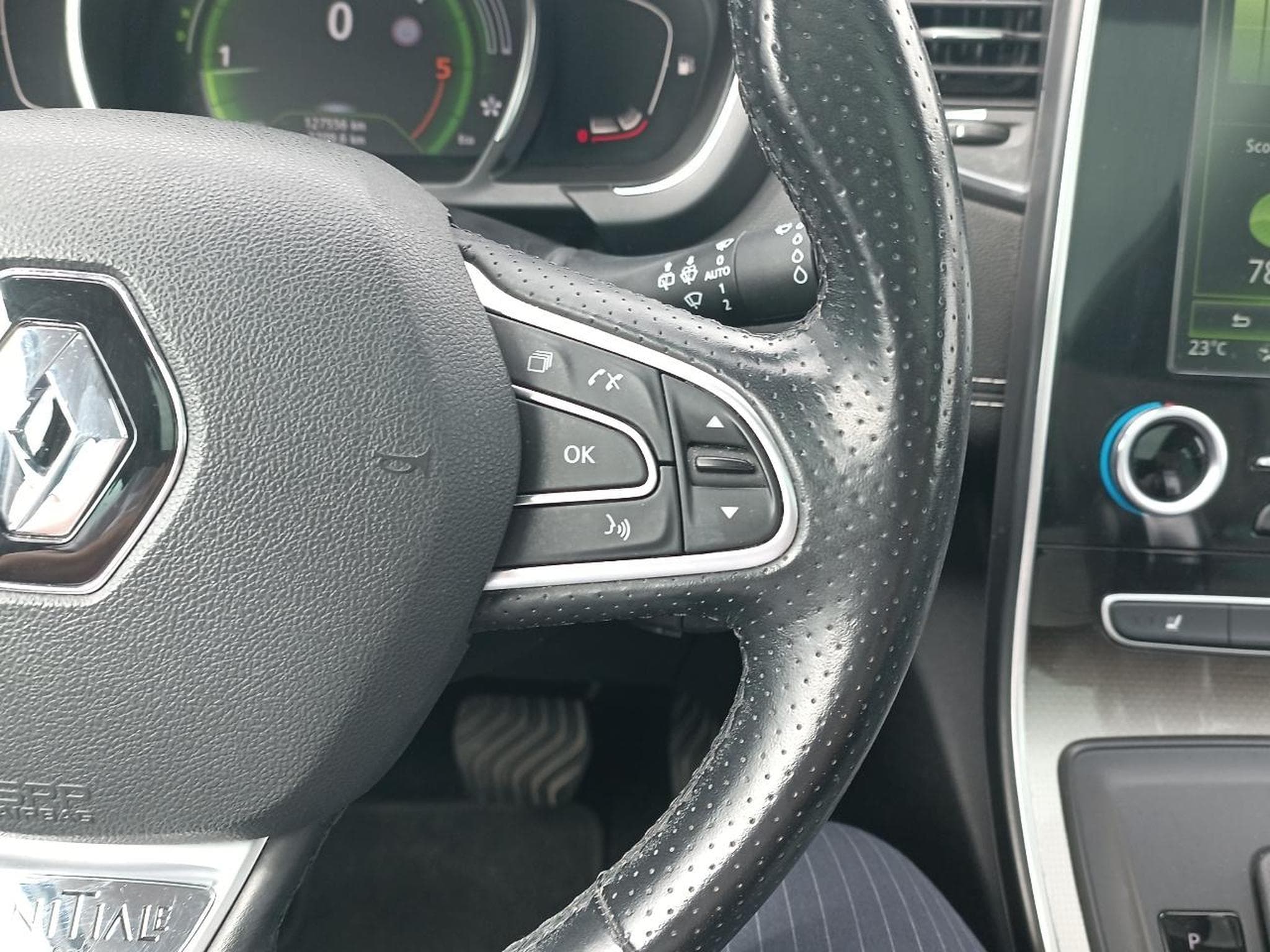 Renault Scenic 1.6 DCI 160 INITIALE PARIS EDC (2017) - Photo 15