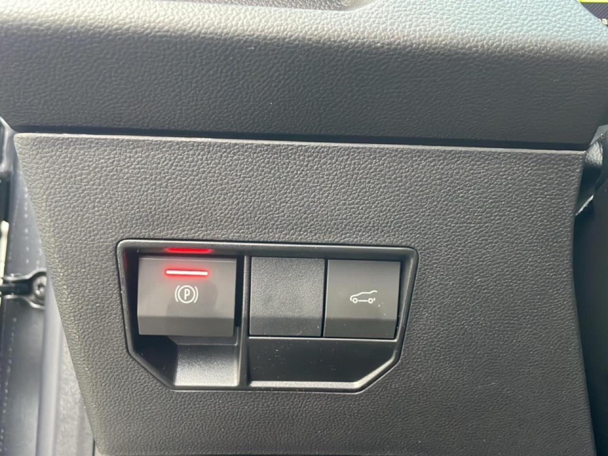 Dacia BIGSTER 1.8 HYBRID 155 JOURNEY (2025) - Photo 12