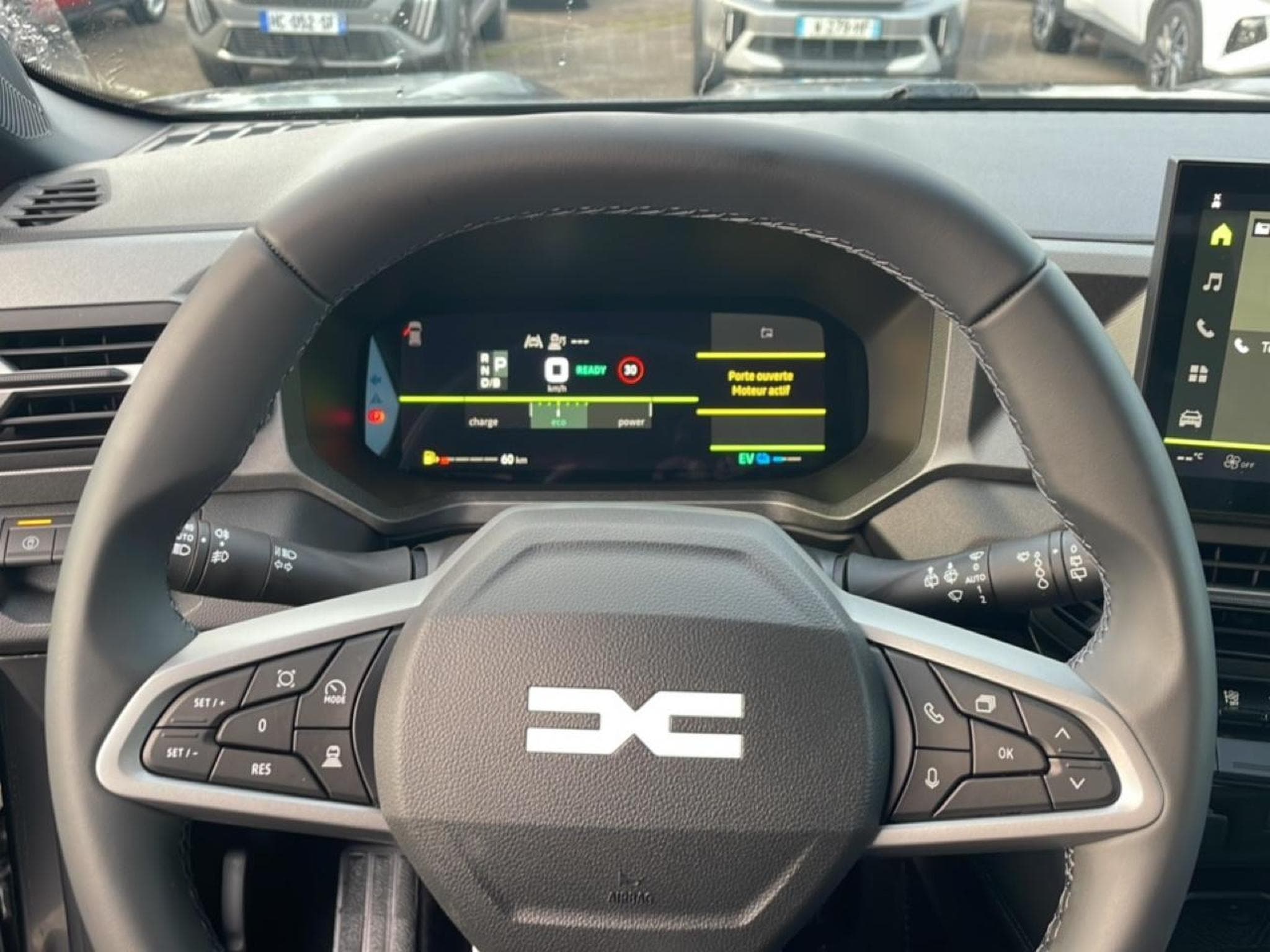 Dacia BIGSTER 1.8 HYBRID 155 JOURNEY (2025) - Photo 14