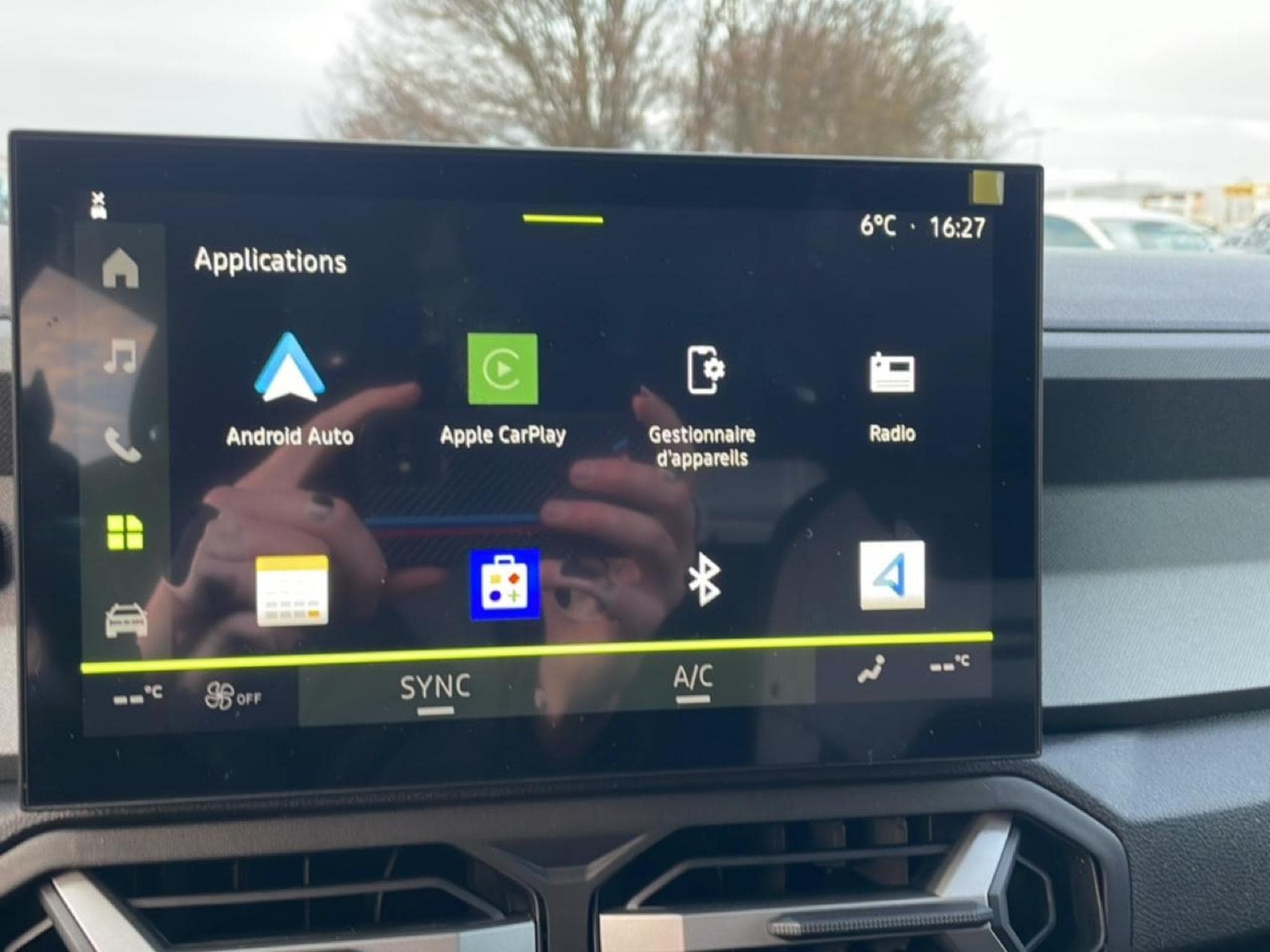 Dacia BIGSTER 1.8 HYBRID 155 JOURNEY (2025) - Photo 18