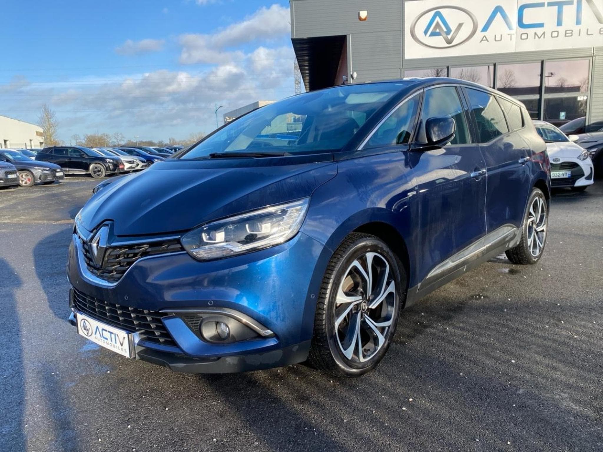Renault Grand Scenic 1.7 BLUE DCI 120 INTENS 7PL (2019) - Photo 1