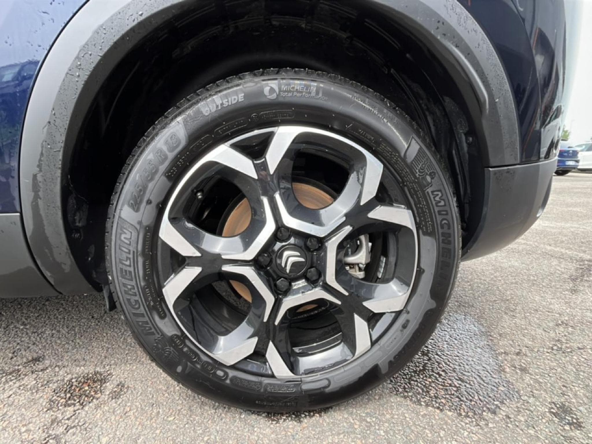 Citroen C5 AIRCROSS 1.2 HYBRIDE 145 MAX BOITE AUTOMATIQUE (2025) - Photo 9