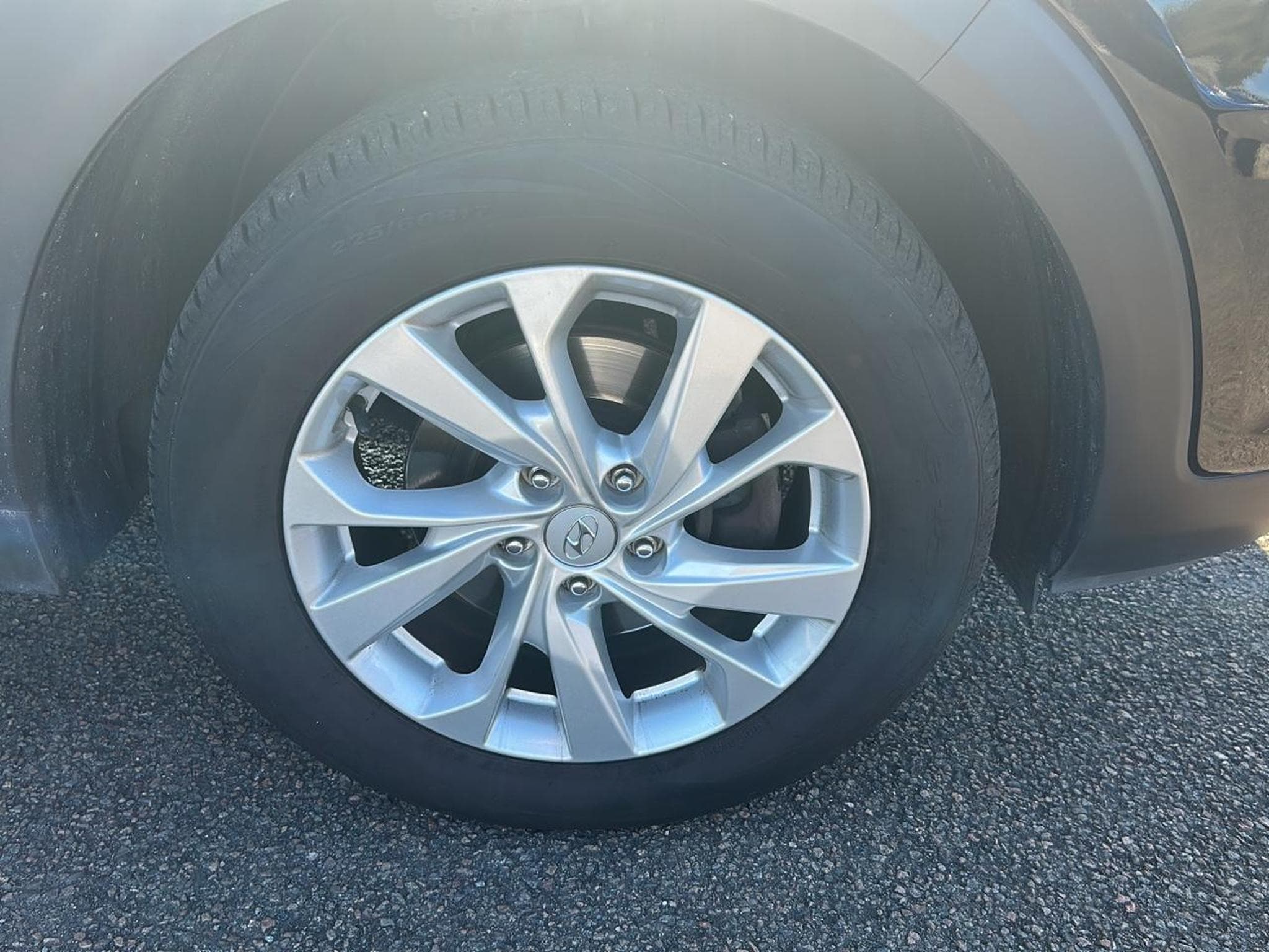 Hyundai TUCSON 1.6 CRDI 115 HYBRID 48V INTUITIVE (2020) - Photo 12