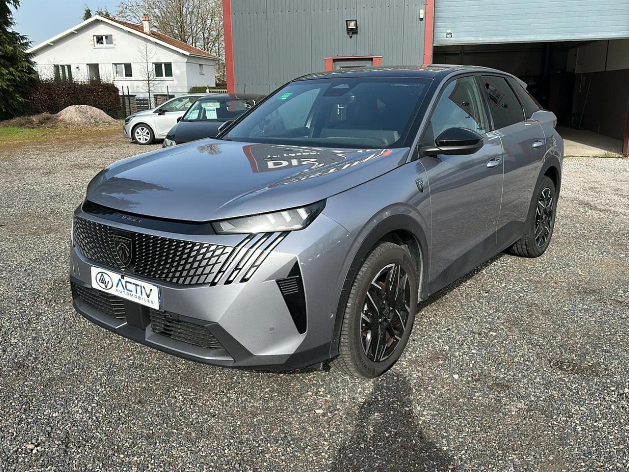 Peugeot 3008 1.2 HYBRID 145 GT E-DCS6 (2025) - Photo 1