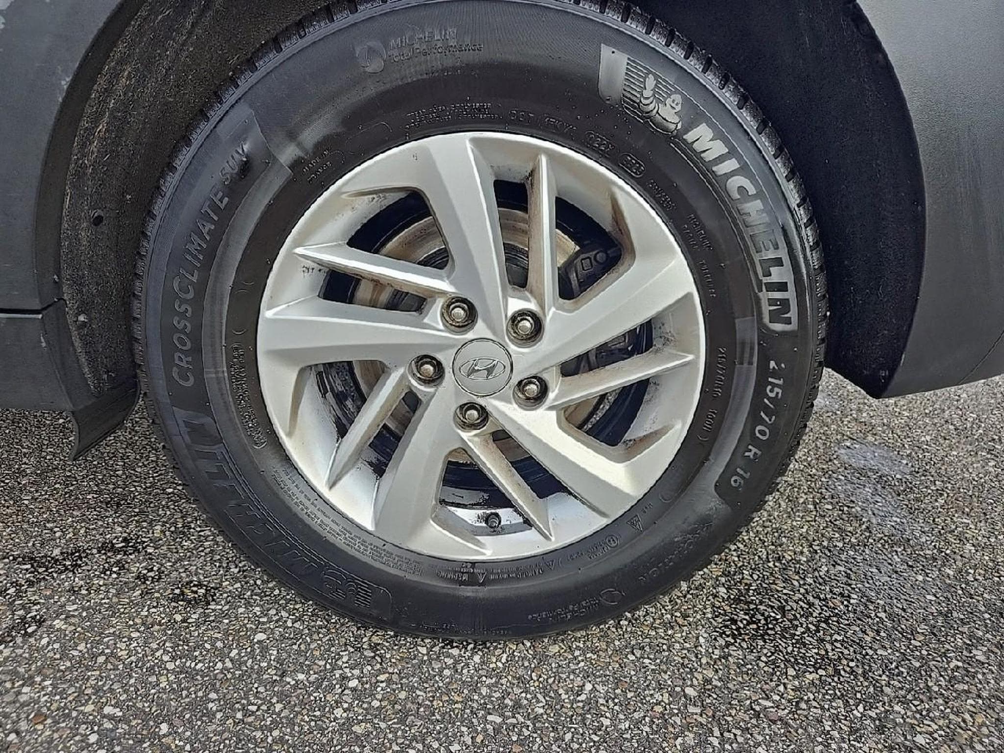 Hyundai TUCSON 1.6 CRDI 115 HYBRID 48V BUSINESS (2020) - Photo 9