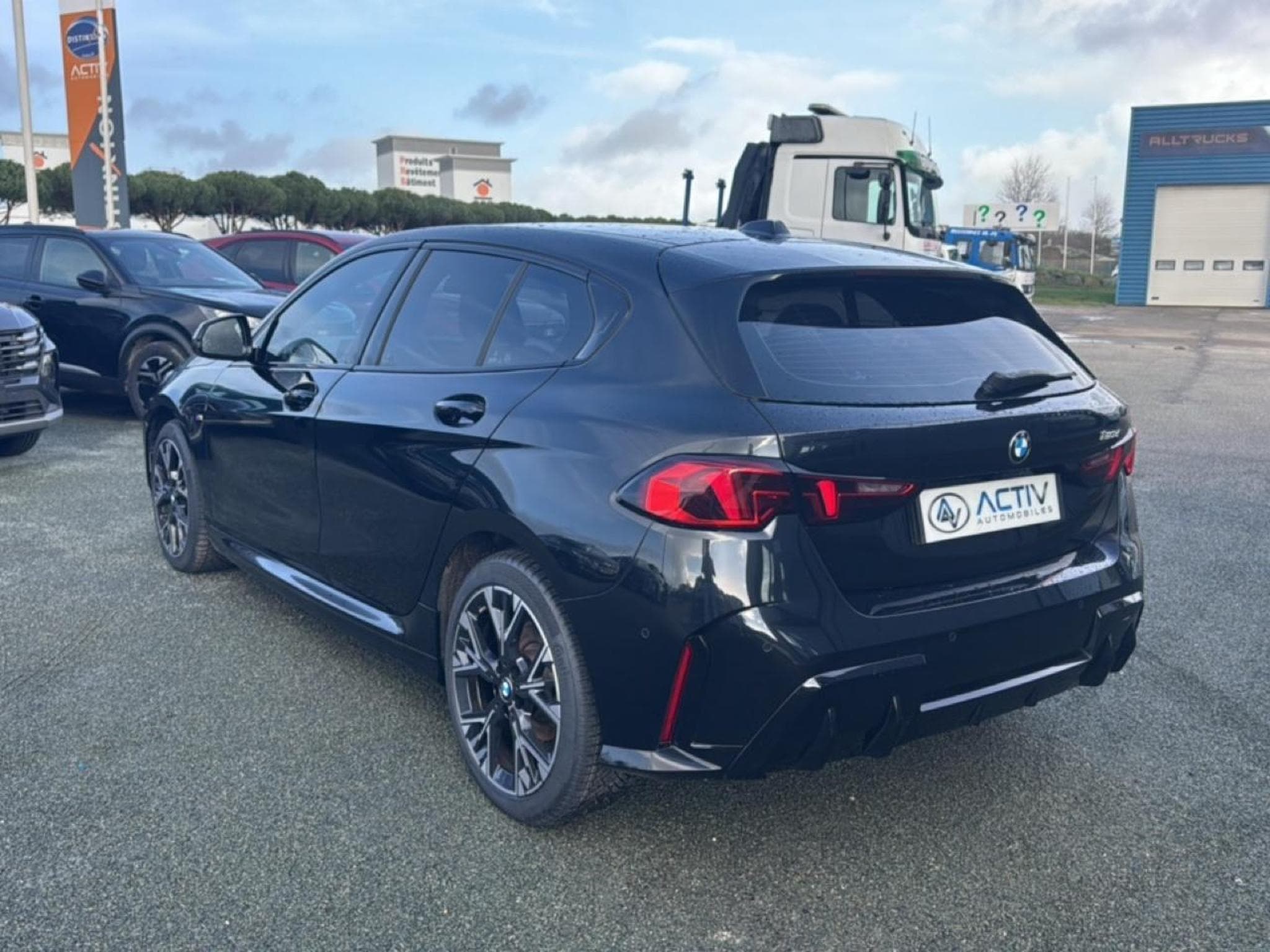 Bmw SERIE 1 (F70) 120DA 163 M SPORT DESIGN DKG7 (2024) - Photo 7