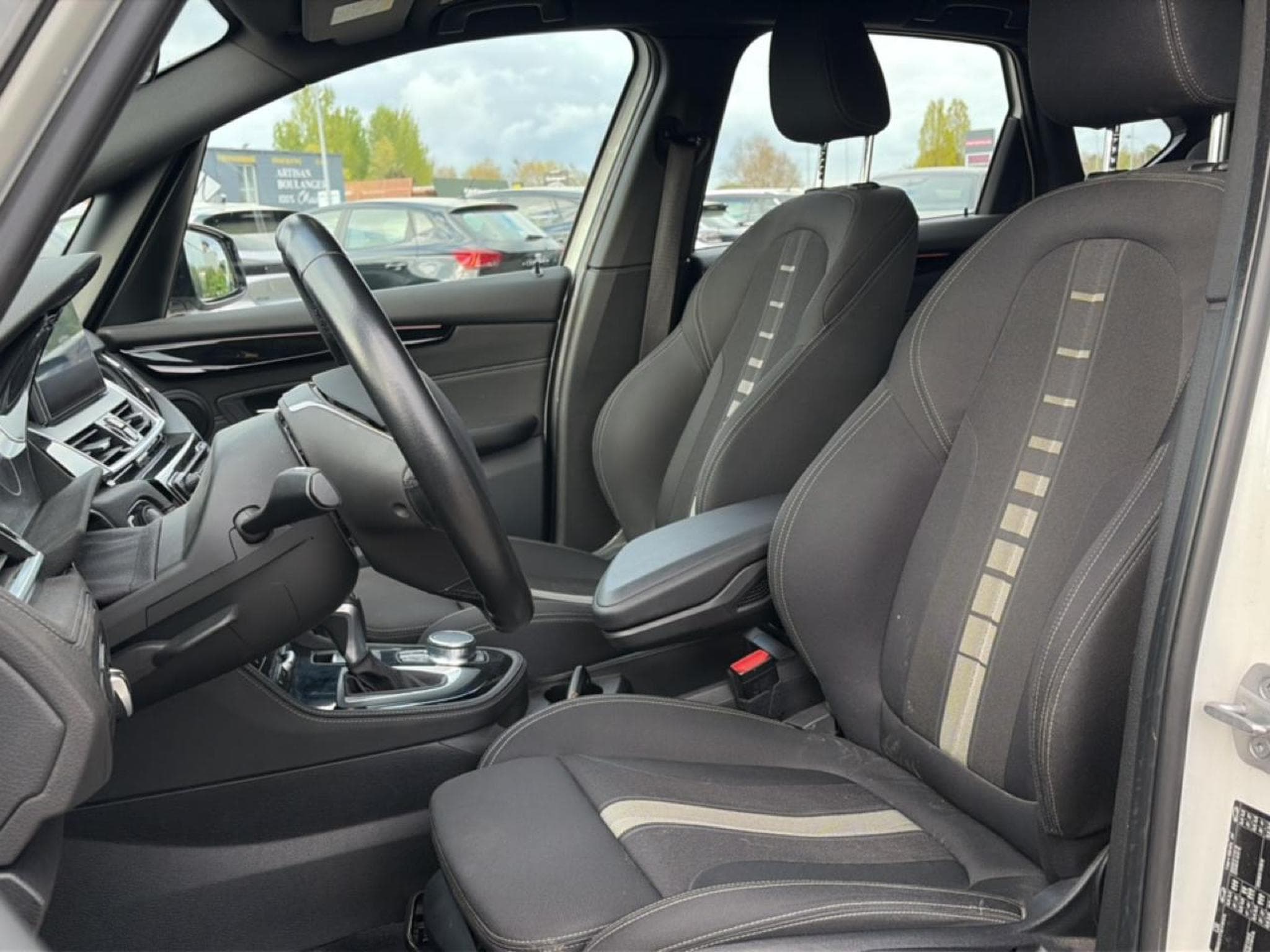 Bmw Série 2 (F45) 225XEA 224 BUSINESS (2017) - Photo 14