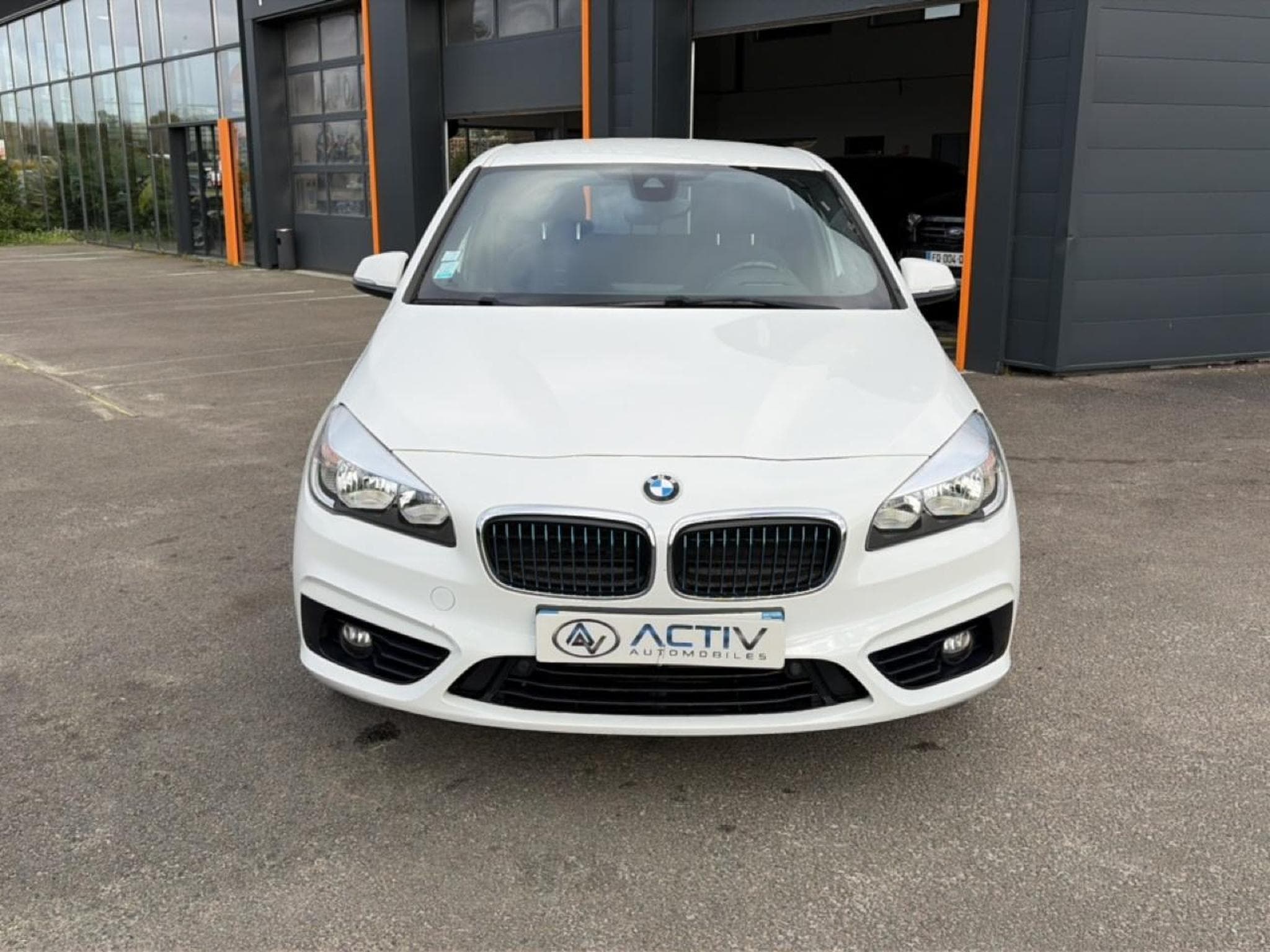 Bmw Série 2 (F45) 225XEA 224 BUSINESS (2017) - Photo 2