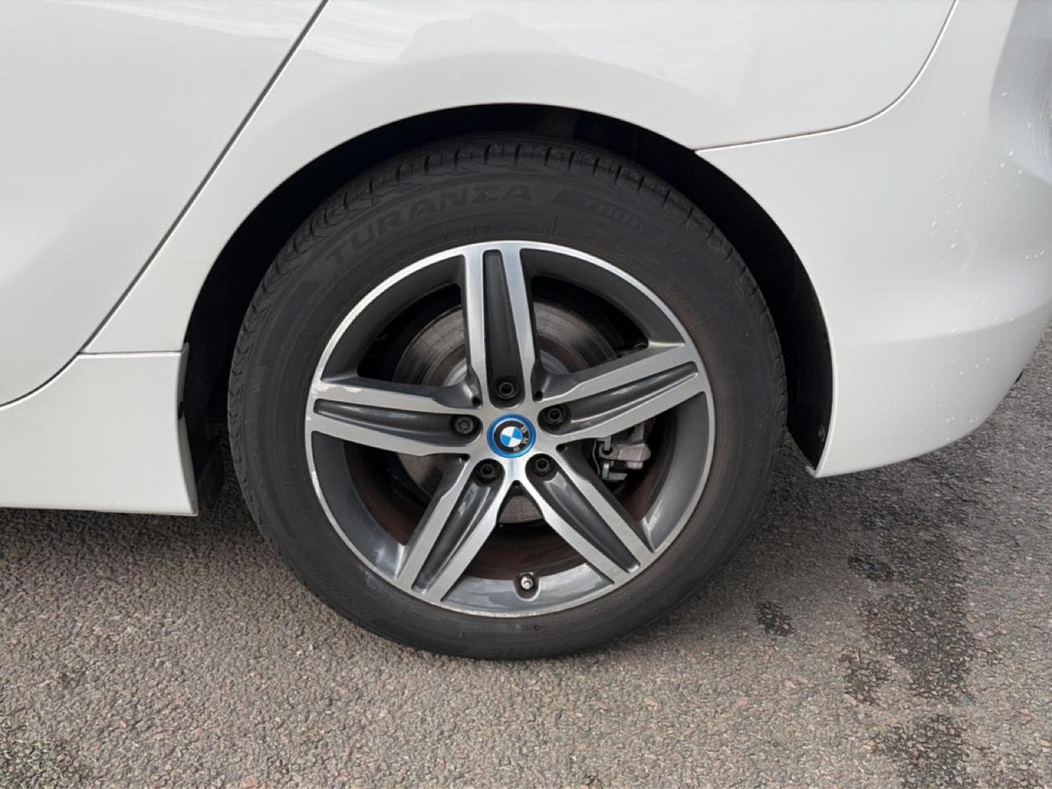 Bmw Série 2 (F45) 225XEA 224 BUSINESS (2017) - Photo 9