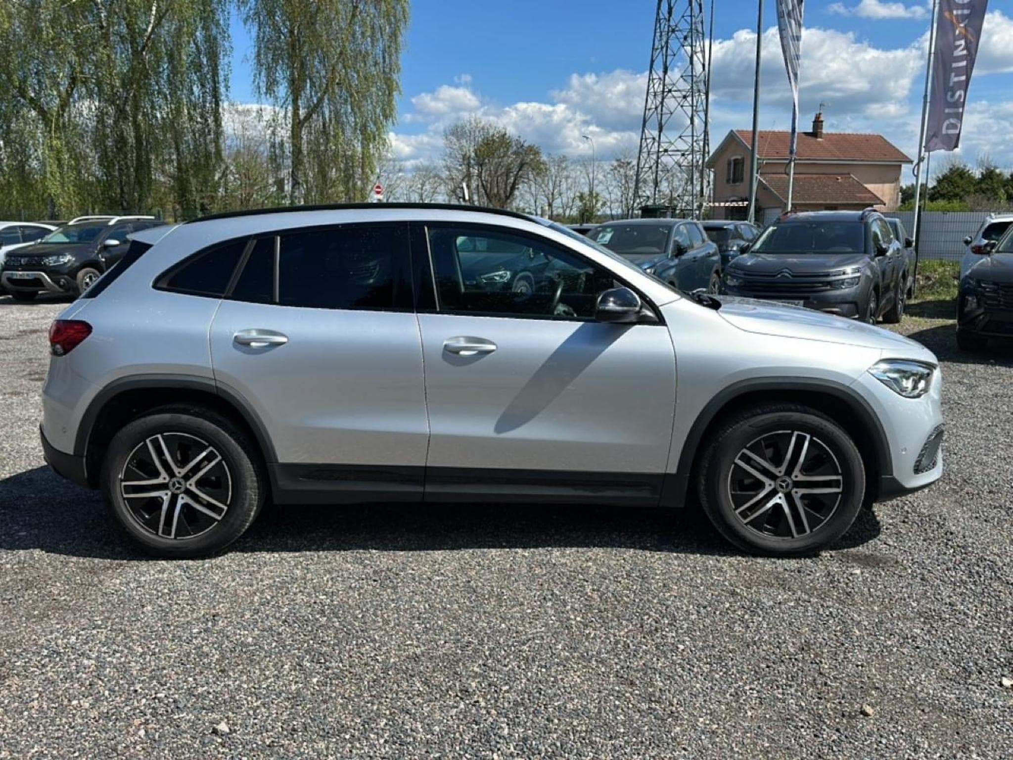 Mercedes GLA 200 163 PROGRESSIVE LINE 7G-DCT (2022) - Photo 4