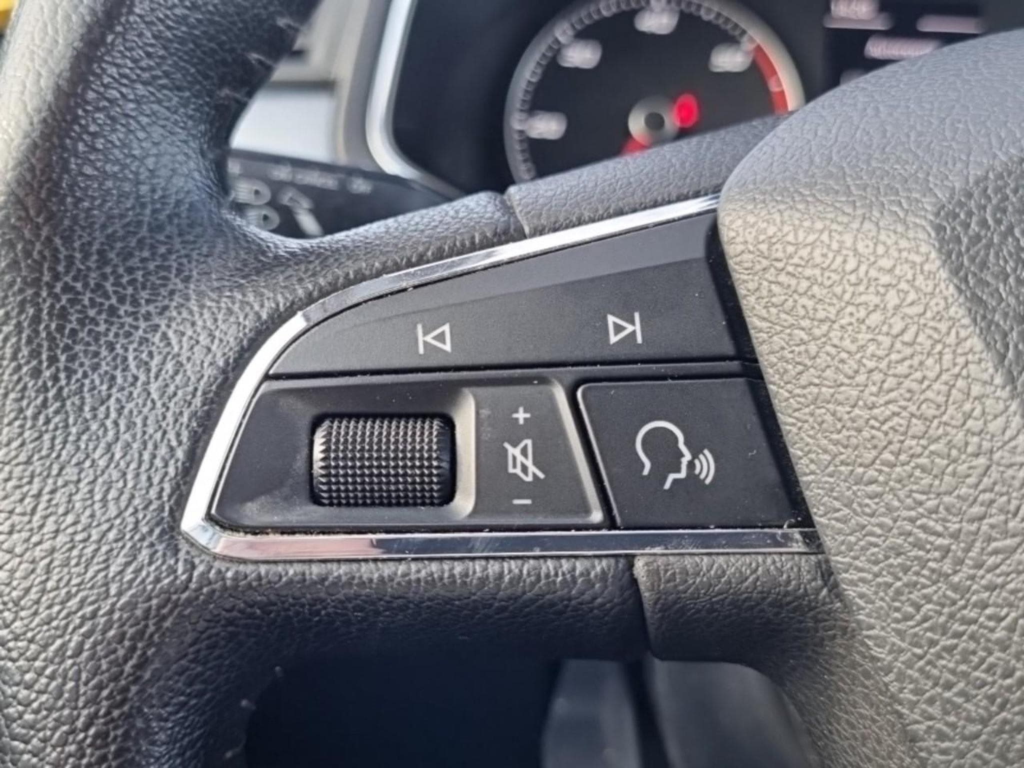 Seat ARONA 1.6 TDI 115 STYLE (2019) - Photo 19