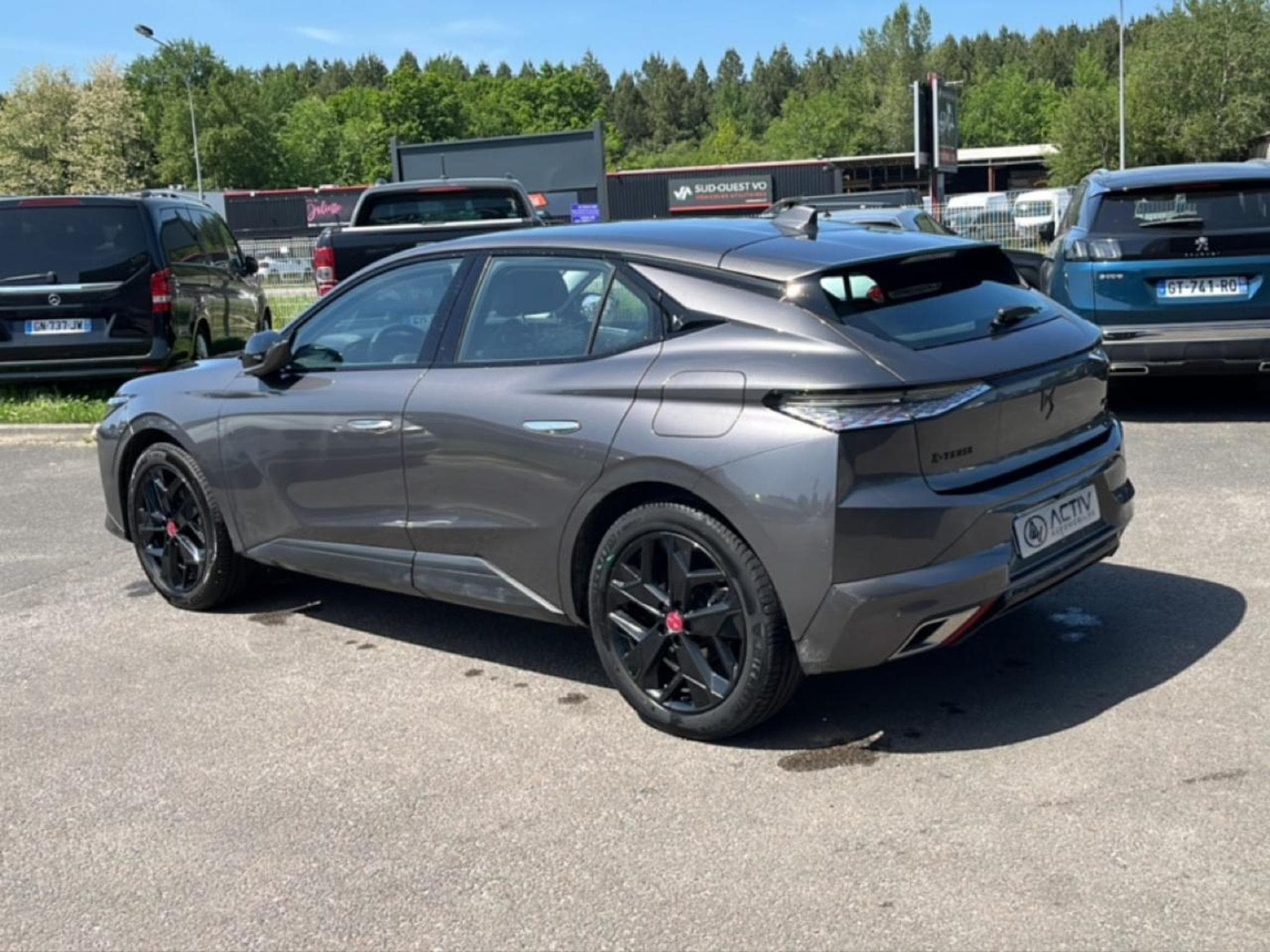 DS Automobiles DS4 E-TENSE 225 PERFORMANCE LINE + (2023) - Photo 7