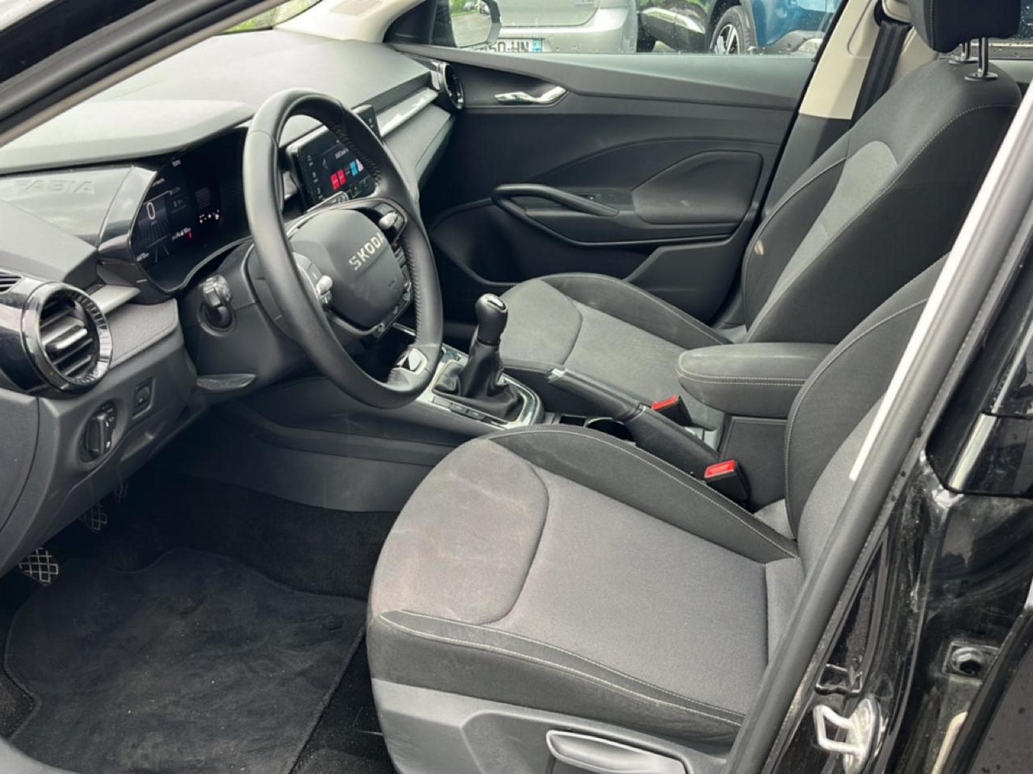 Skoda FABIA 1.0 TSI EVO2 95 SELECTION (2025) - Photo 10
