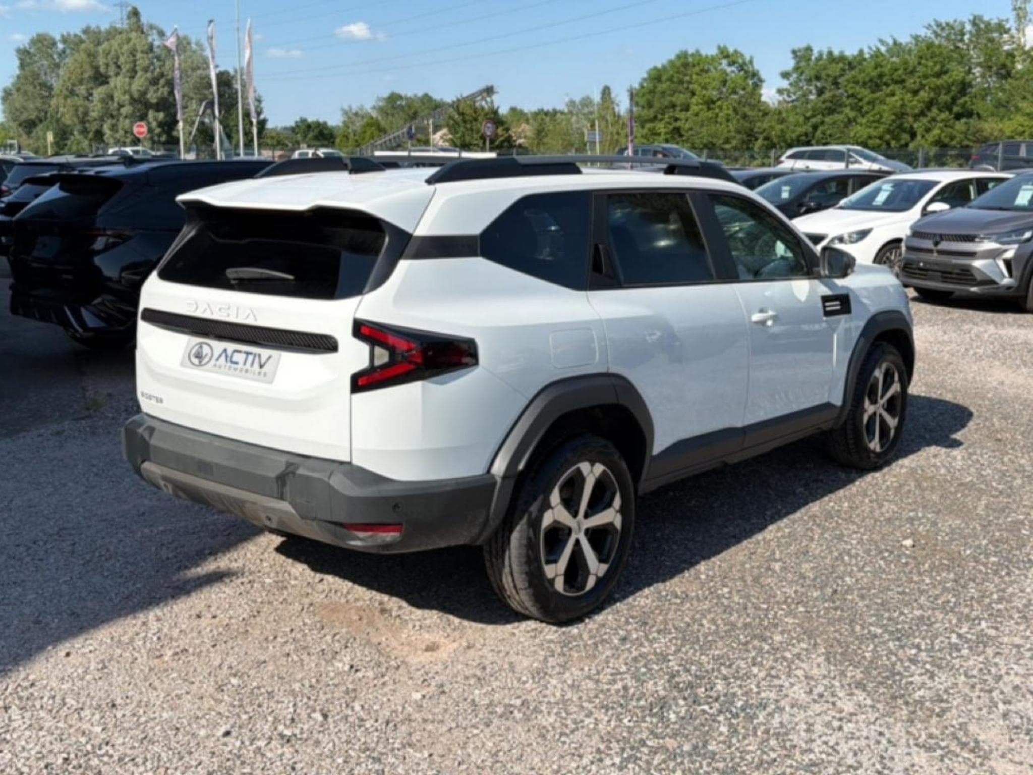 Dacia BIGSTER 1.2 MILD HYBRID 140 JOURNEY (2026) - Photo 5
