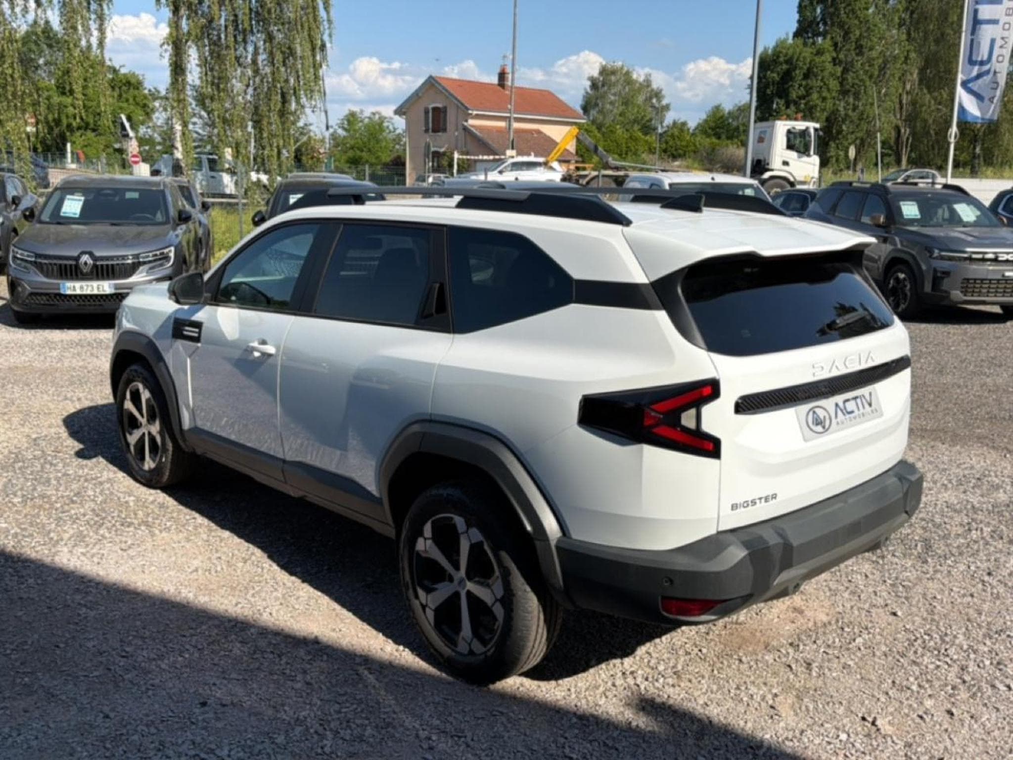 Dacia BIGSTER 1.2 MILD HYBRID 140 JOURNEY (2026) - Photo 7