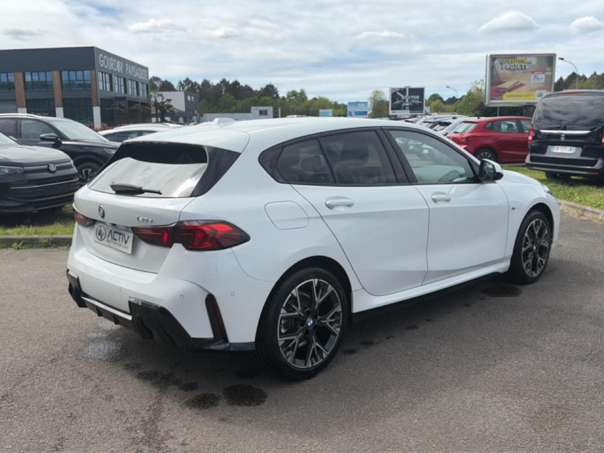 Bmw SERIE 1 (F70) 120DA 163 M SPORT DESIGN DKG7 (2025) - Photo 5