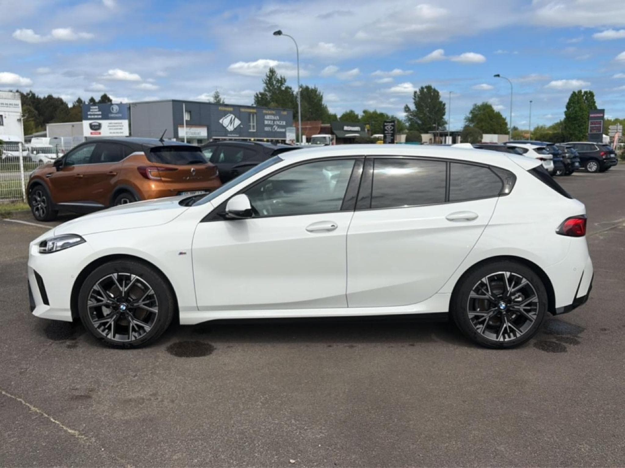 Bmw SERIE 1 (F70) 120DA 163 M SPORT DESIGN DKG7 (2025) - Photo 8