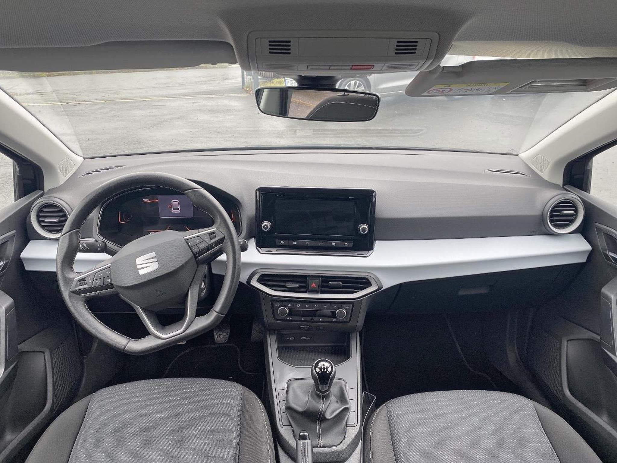 Seat IBIZA 1.0 TSI 95 COPA (2025) - Photo 9