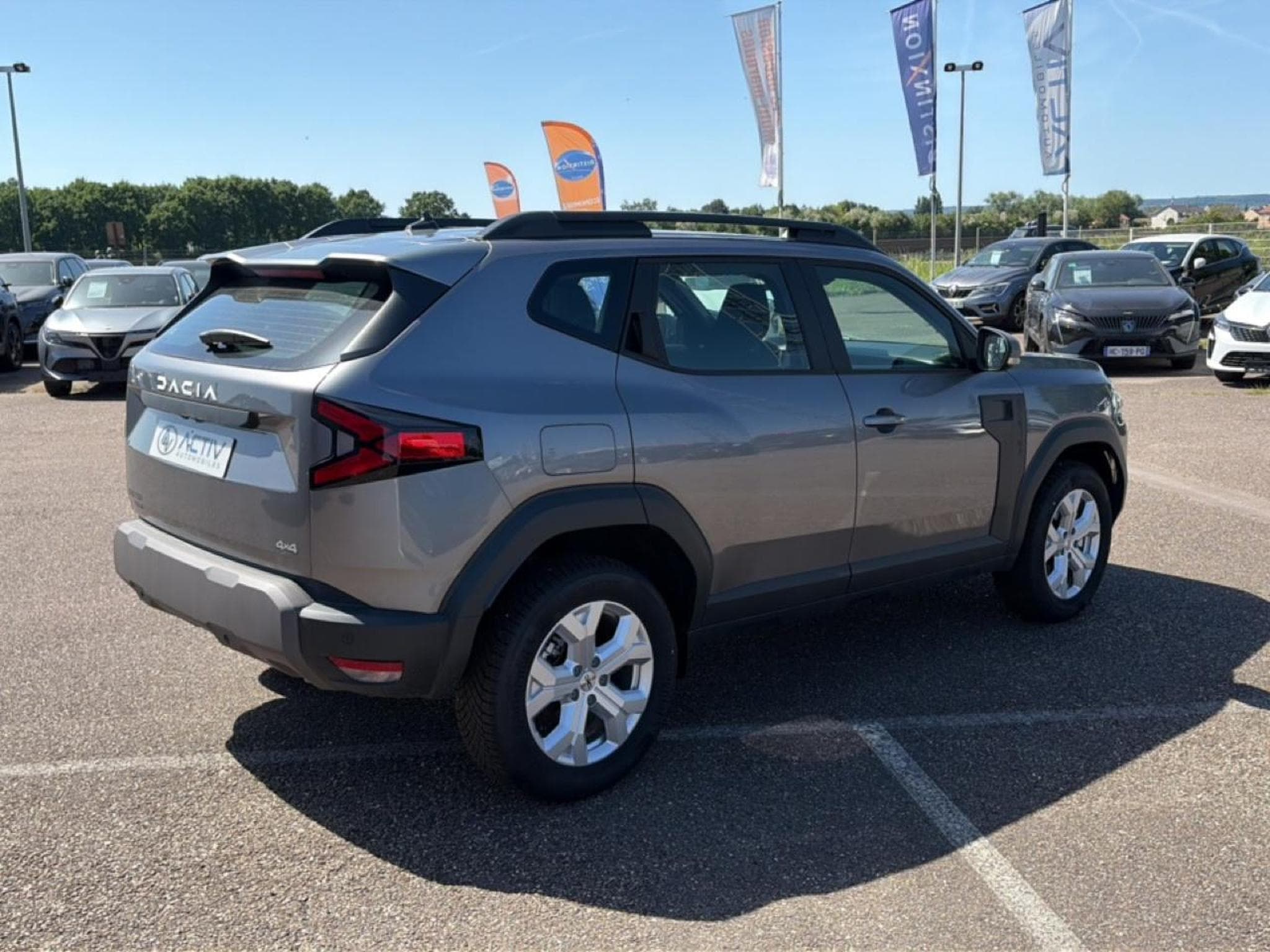Dacia DUSTER 1.2 HYBRID-G 150 EXPRESSION 4X4 (2026) - Photo 5
