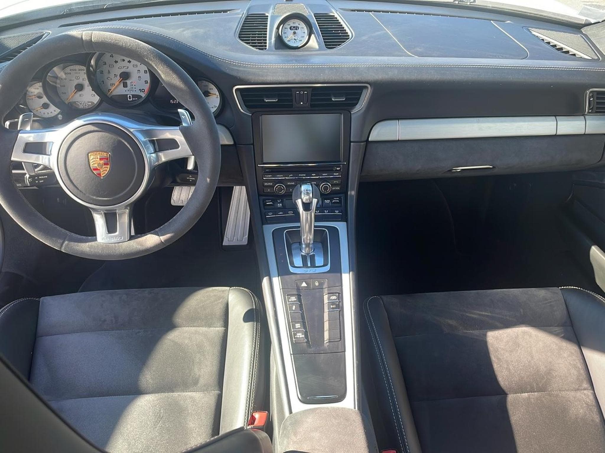 Porsche 911 (991) GT3 3.8L 475 PDK7 (2015) - Photo 9