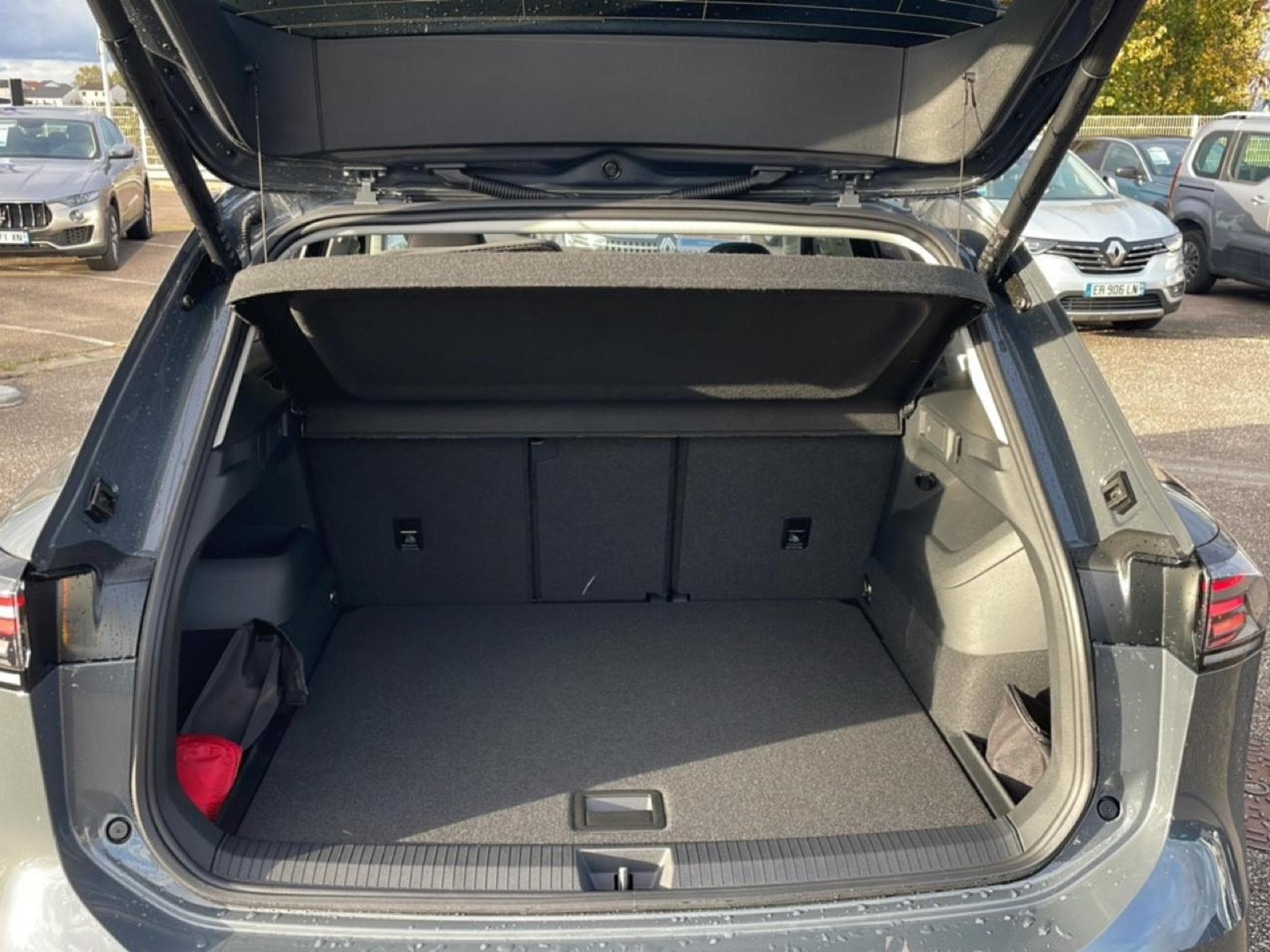 VW TIGUAN 1.5 ETSI 150 LIFE DSG7 (2025) - Photo 17