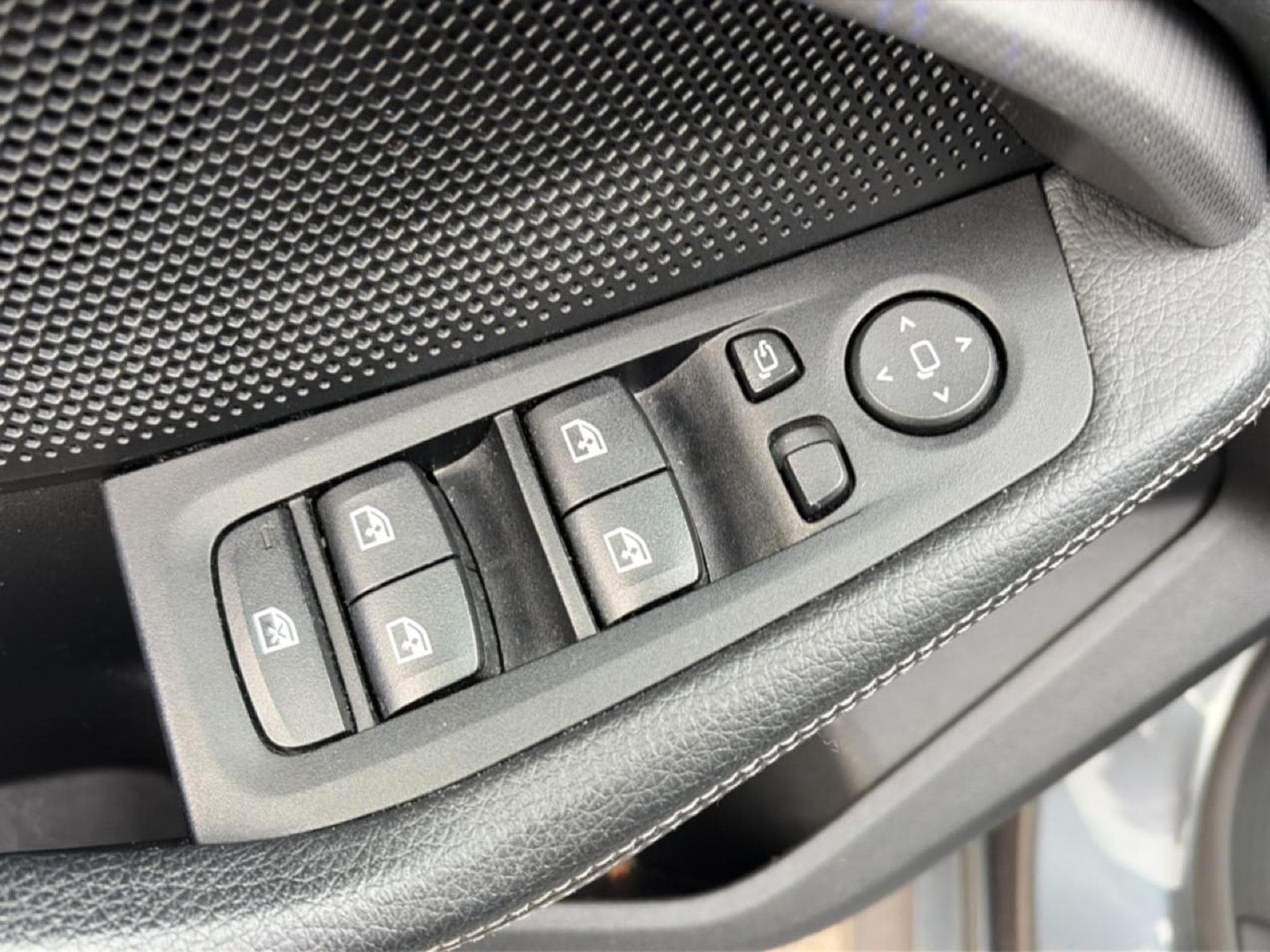 Bmw Série 2 (F44) 218DA 150 M SPORT BVA8 (2021) - Photo 12