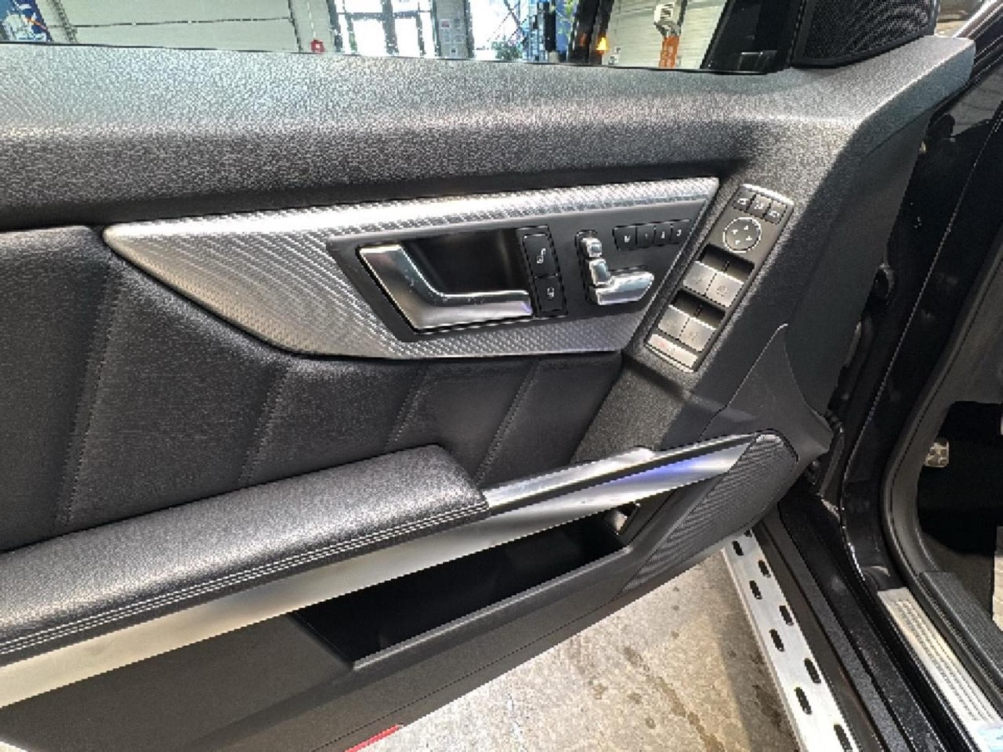 Mercedes GLC 350 4MATIC 7GTRONIC + (2014) - Photo 17