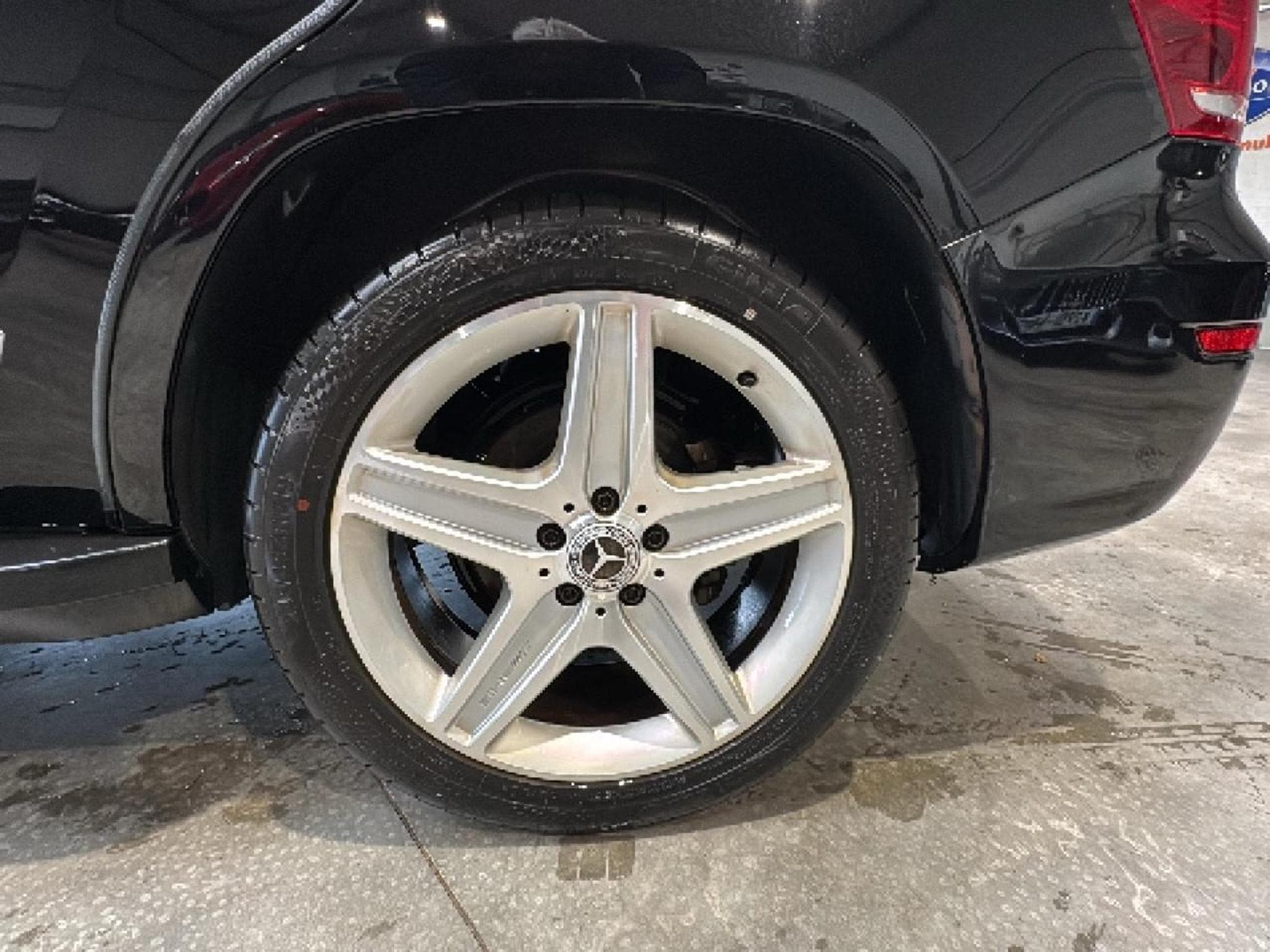 Mercedes GLC 350 4MATIC 7GTRONIC + (2014) - Photo 9