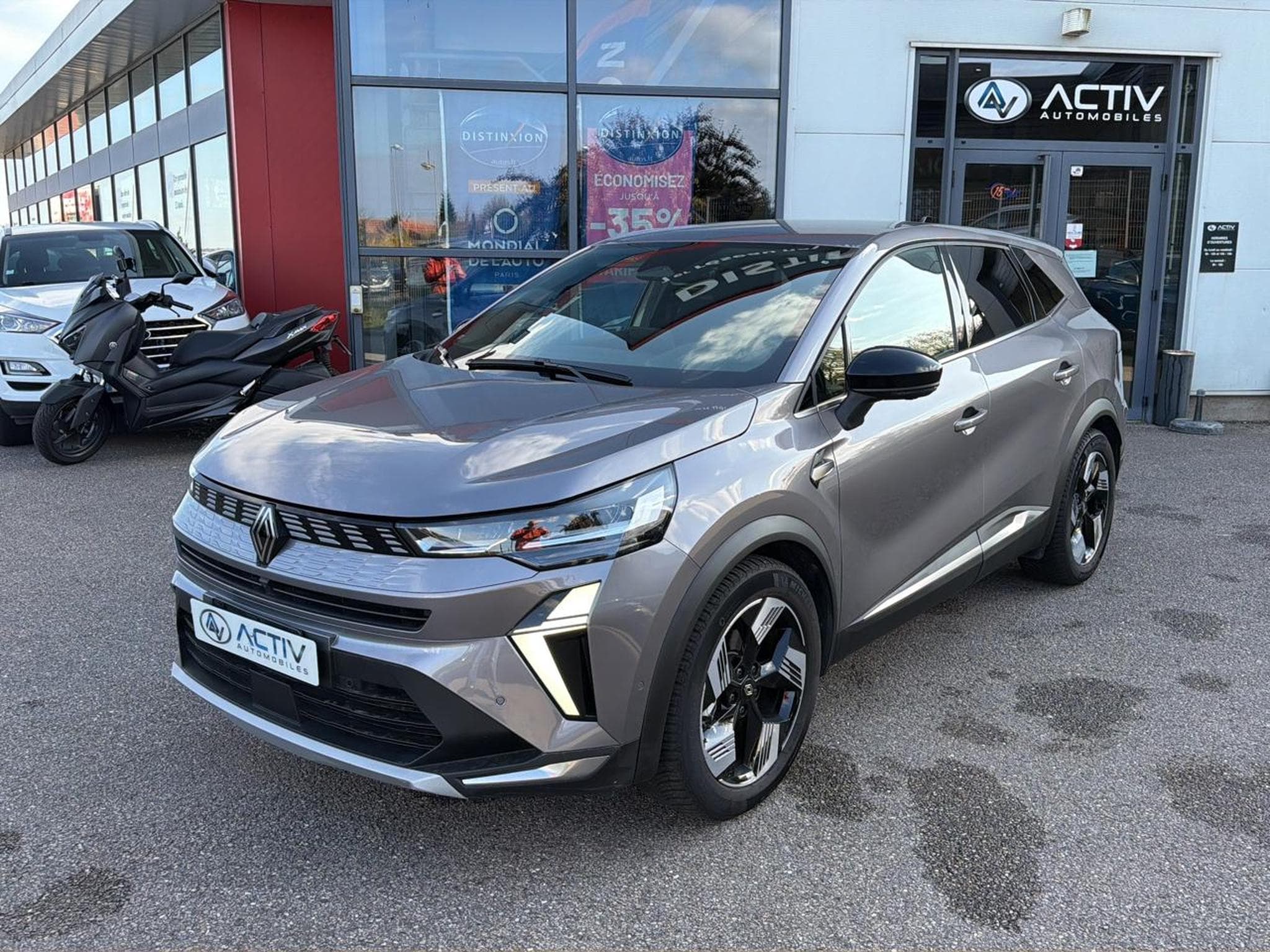 Renault SYMBIOZ 1.6 E-TECH FULL HYBRID 145 ICONIC (2025) - Photo 1