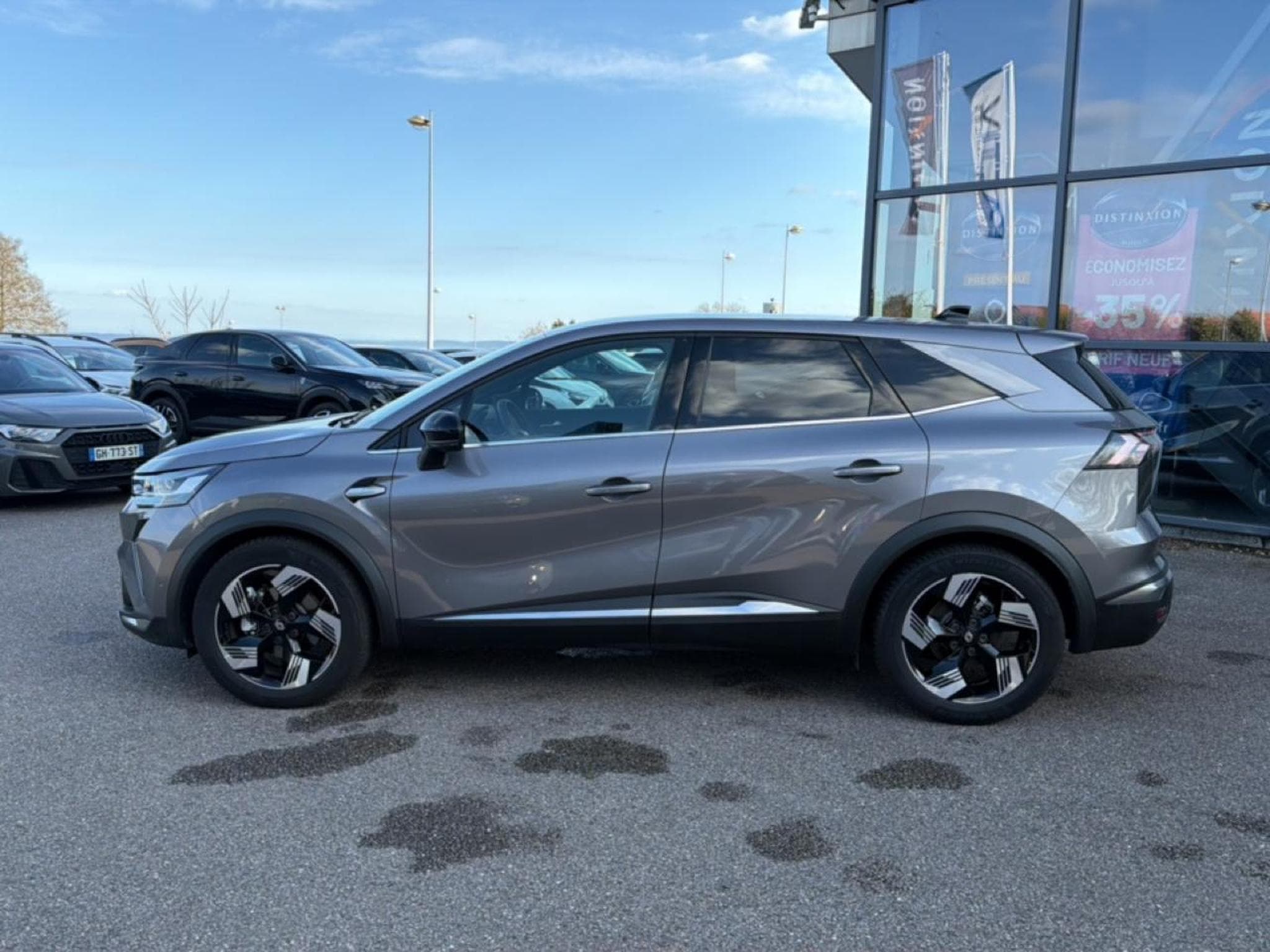 Renault SYMBIOZ 1.6 E-TECH FULL HYBRID 145 ICONIC (2025) - Photo 8