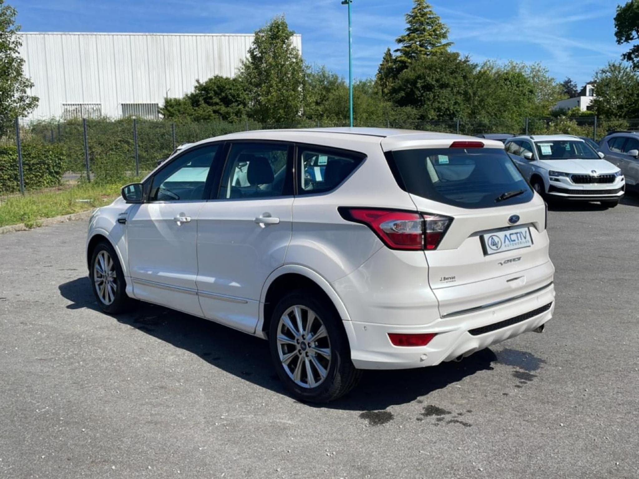 Ford Kuga 1.5 TDCI 120 VIGNALE POWERSHIFT (2017) - Photo 7