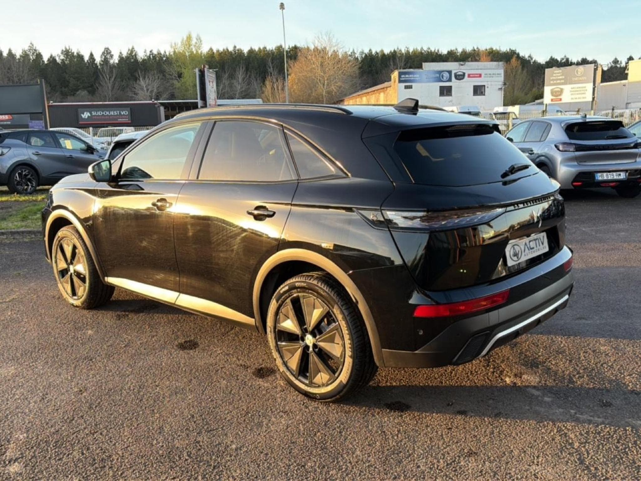 DS Automobiles DS7 1.5 BLUEHDI 130 PERFORMANCE LINE (2026) - Photo 7