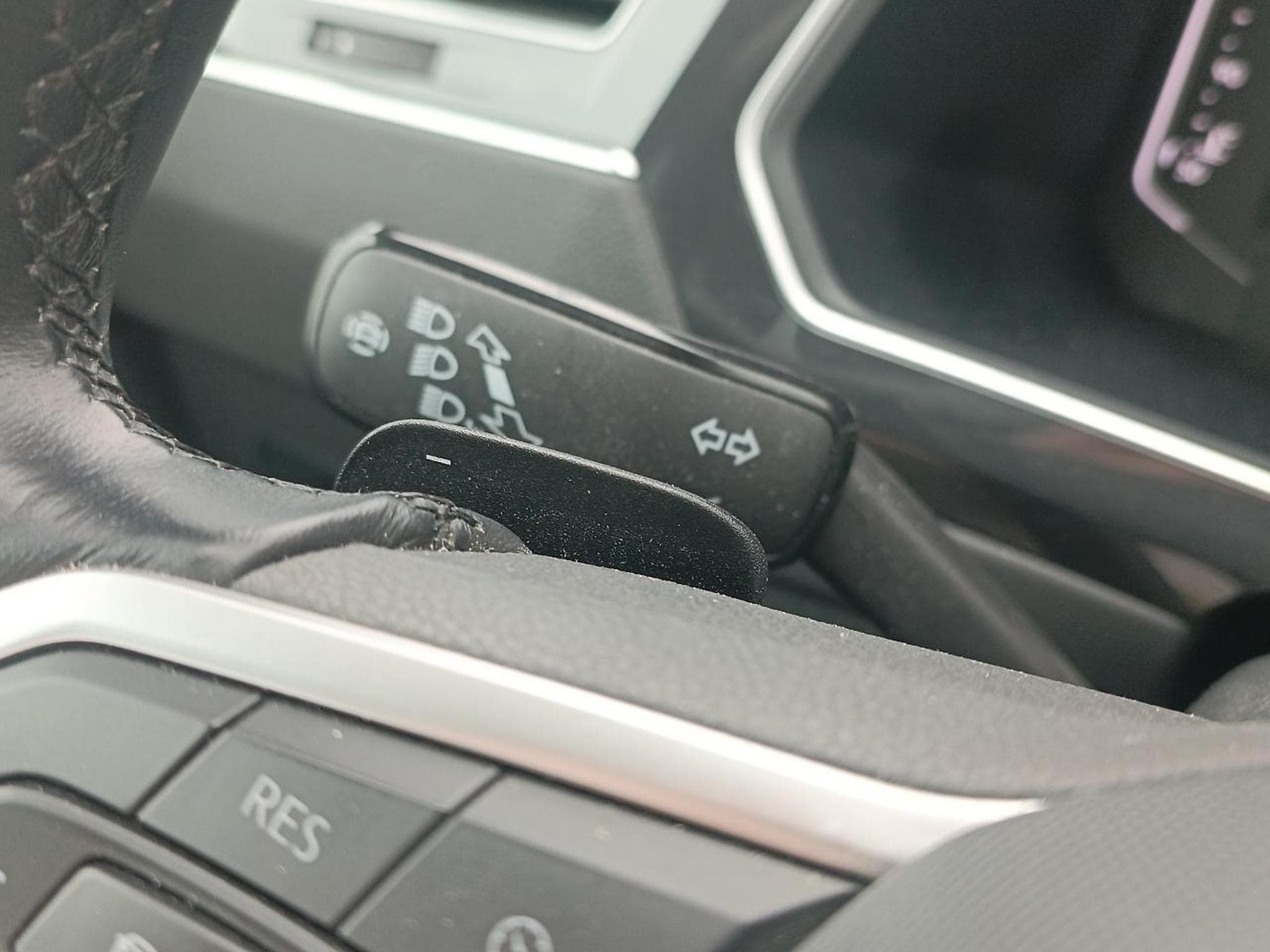 VW TIGUAN 2.0 TDI 150 ELEGANCE DSG7 (2021) - Photo 15