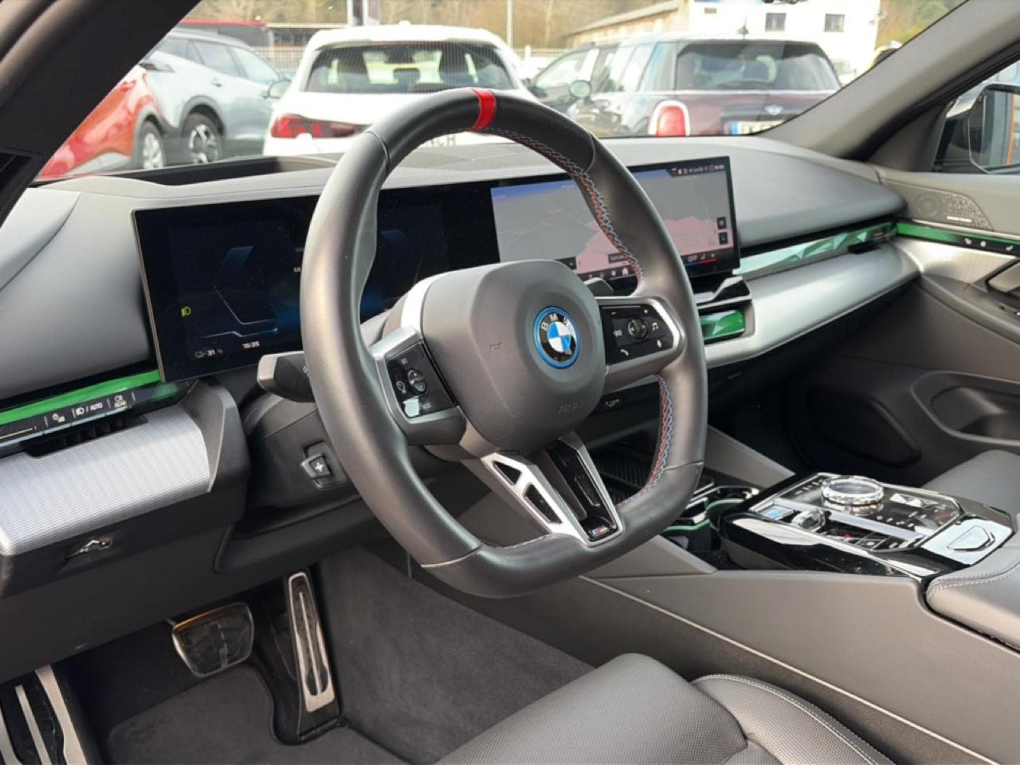 Bmw SERIE 5 (G60) I5 M60 601 XDRIVE (2024) - Photo 10