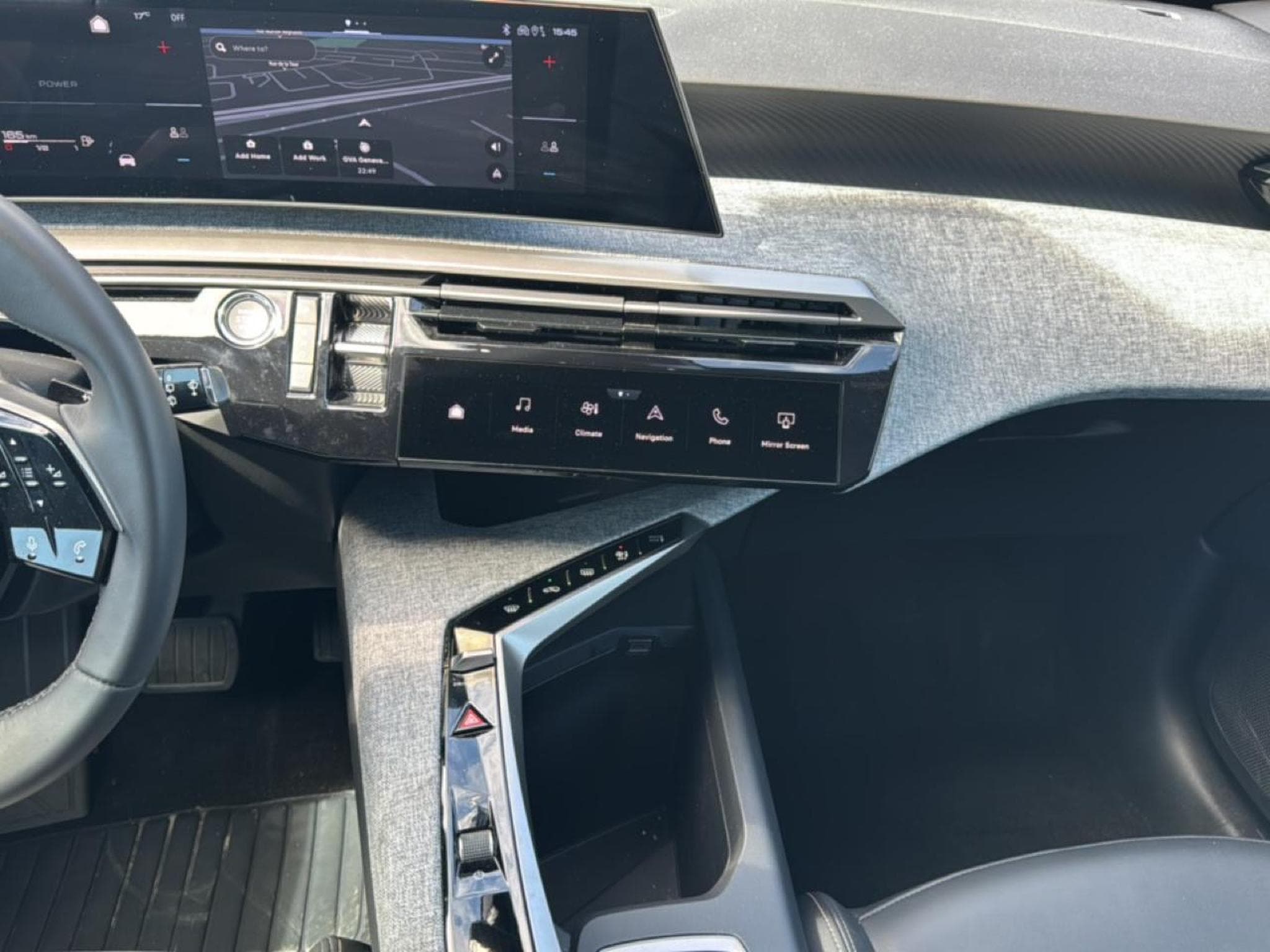 Peugeot 5008 HYBRID 145 ALLURE E-DCS6 (2025) - Photo 12