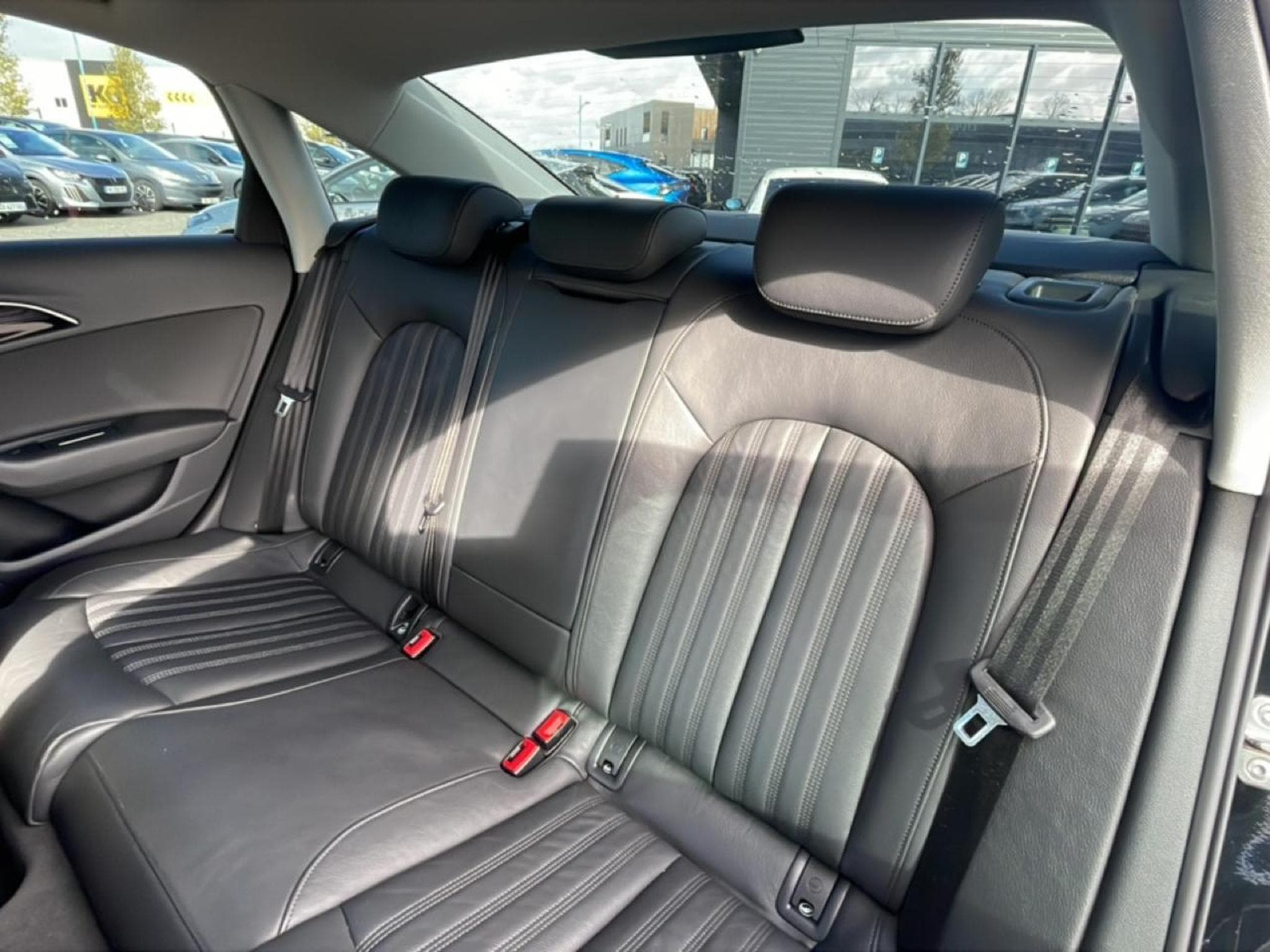 Audi A6 2.0 TDI 190 ULTRA AMBITION LUXE S TRONIC 7 (2018) - Photo 16