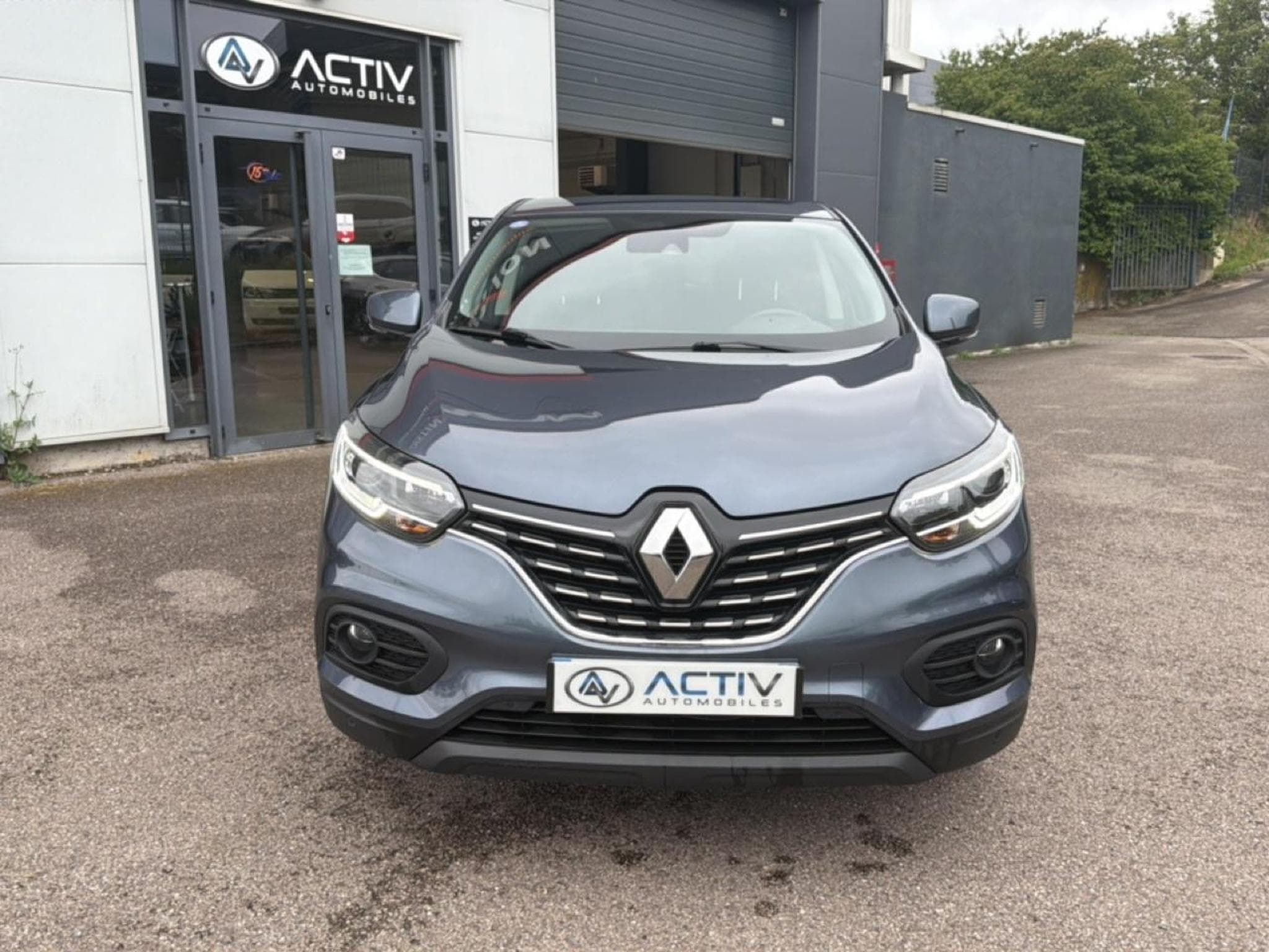 Renault KADJAR 1.3 TCE 140 FAP EVOLUTION EDC (2022) - Photo 2