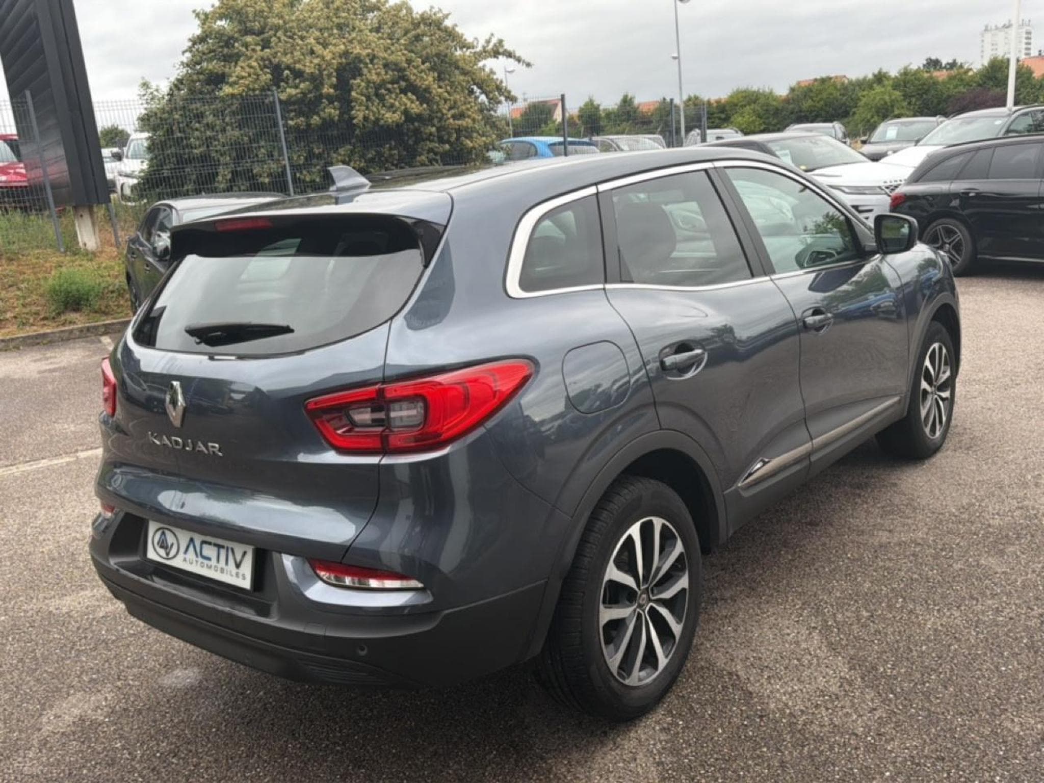 Renault KADJAR 1.3 TCE 140 FAP EVOLUTION EDC (2022) - Photo 5
