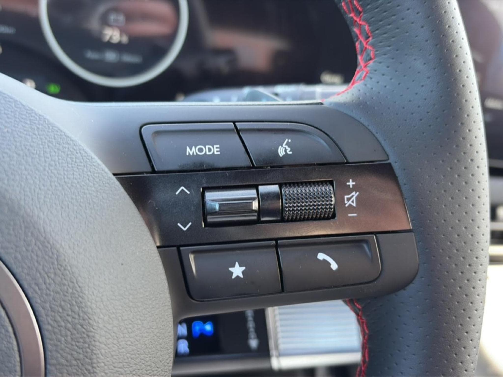 Hyundai TUCSON 1.6 T-GDI 239 HYBRID N LINE CREATIVE (2026) - Photo 15