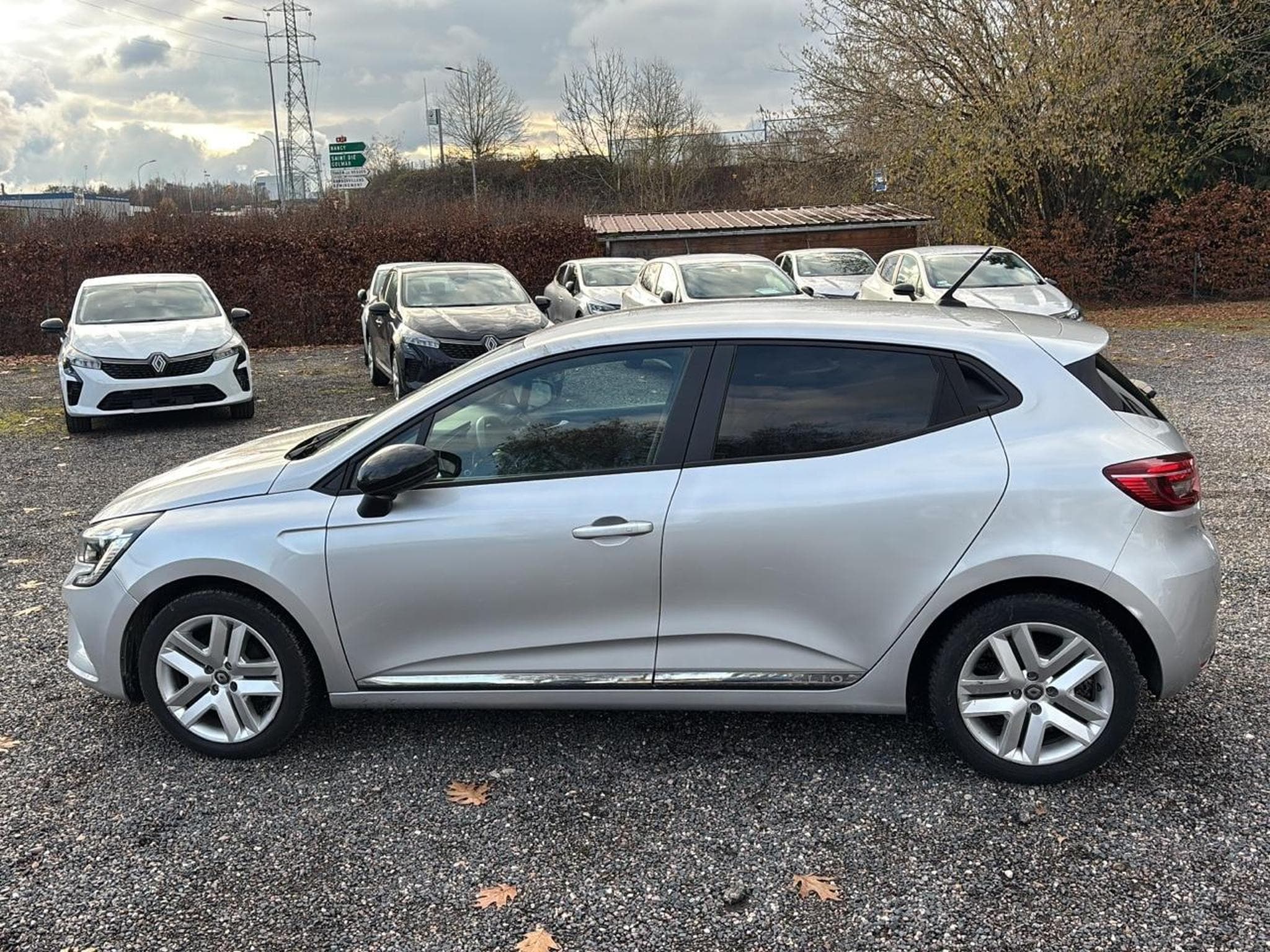 Renault Clio 1.0 TCE 90 ZEN (2021) - Photo 8