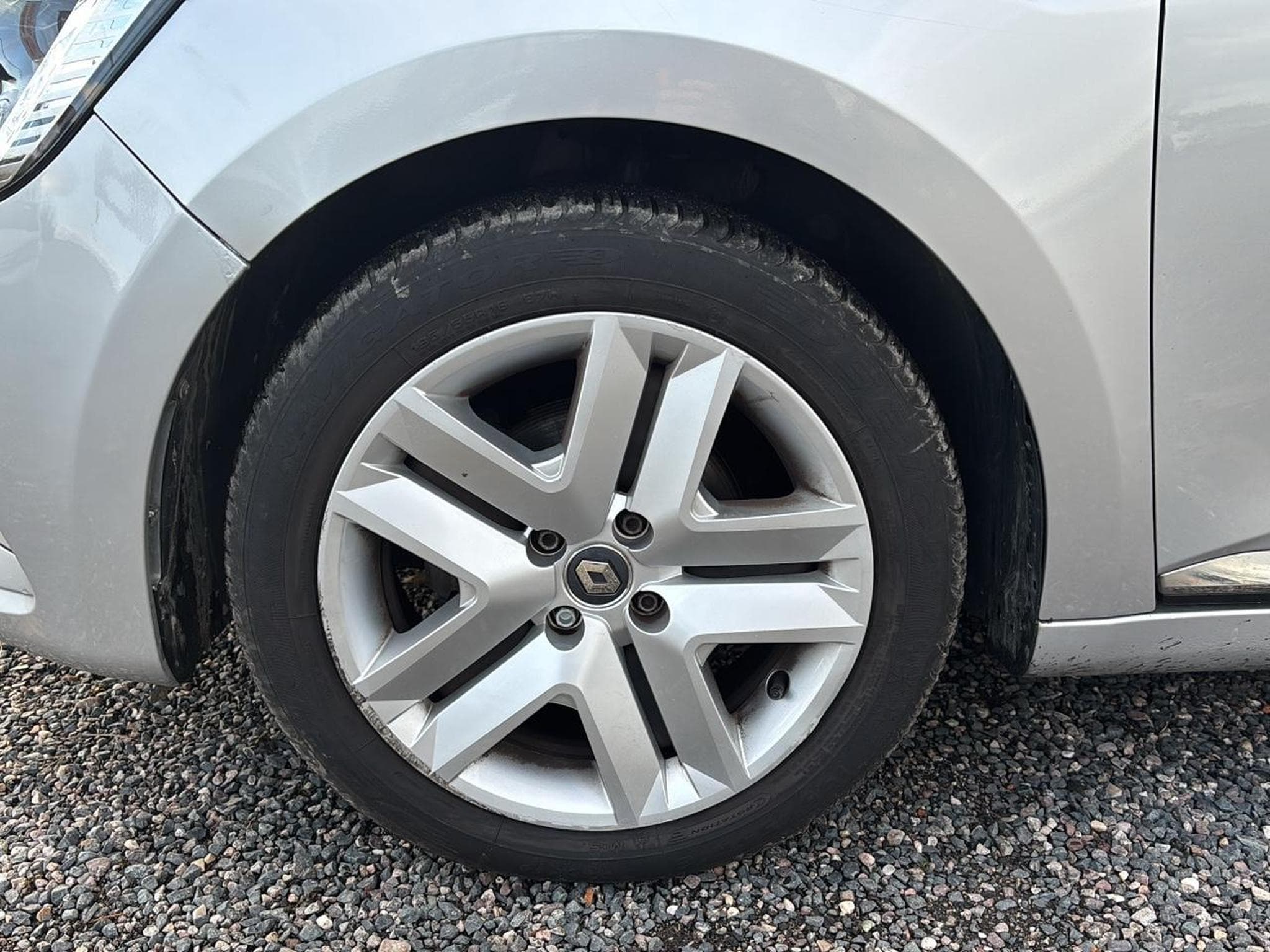 Renault Clio 1.0 TCE 90 ZEN (2021) - Photo 9