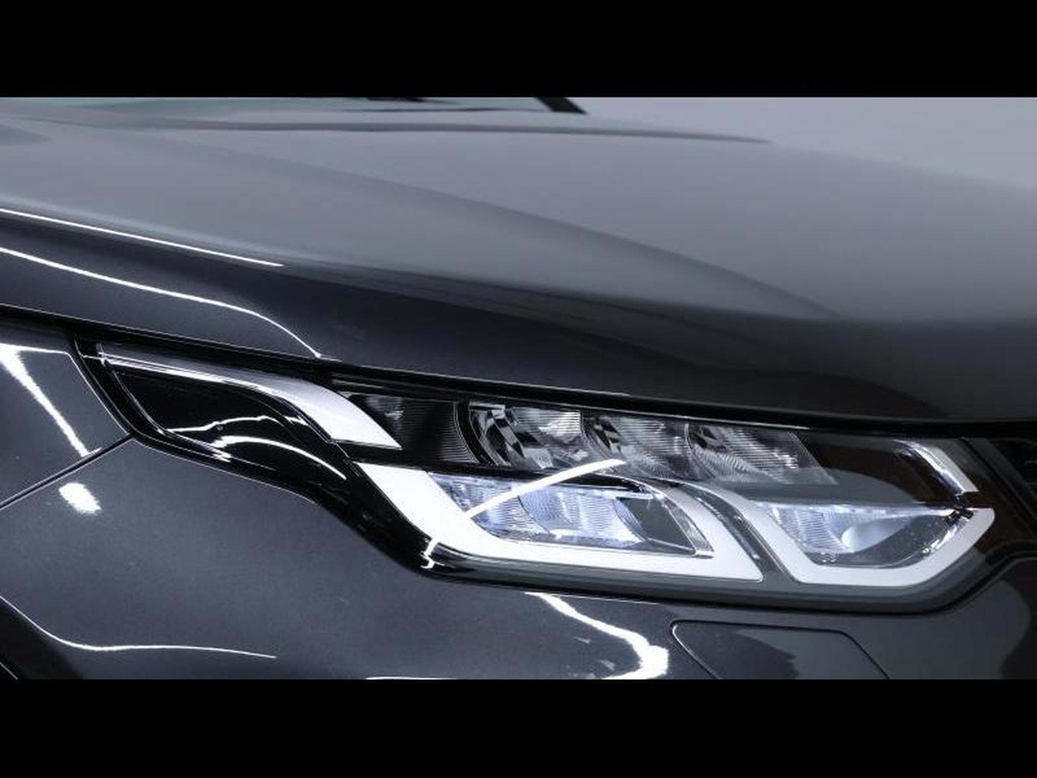 Land-Rover Discovery Sport D200 Dynamic S AWD Auto (2026) - Photo 8