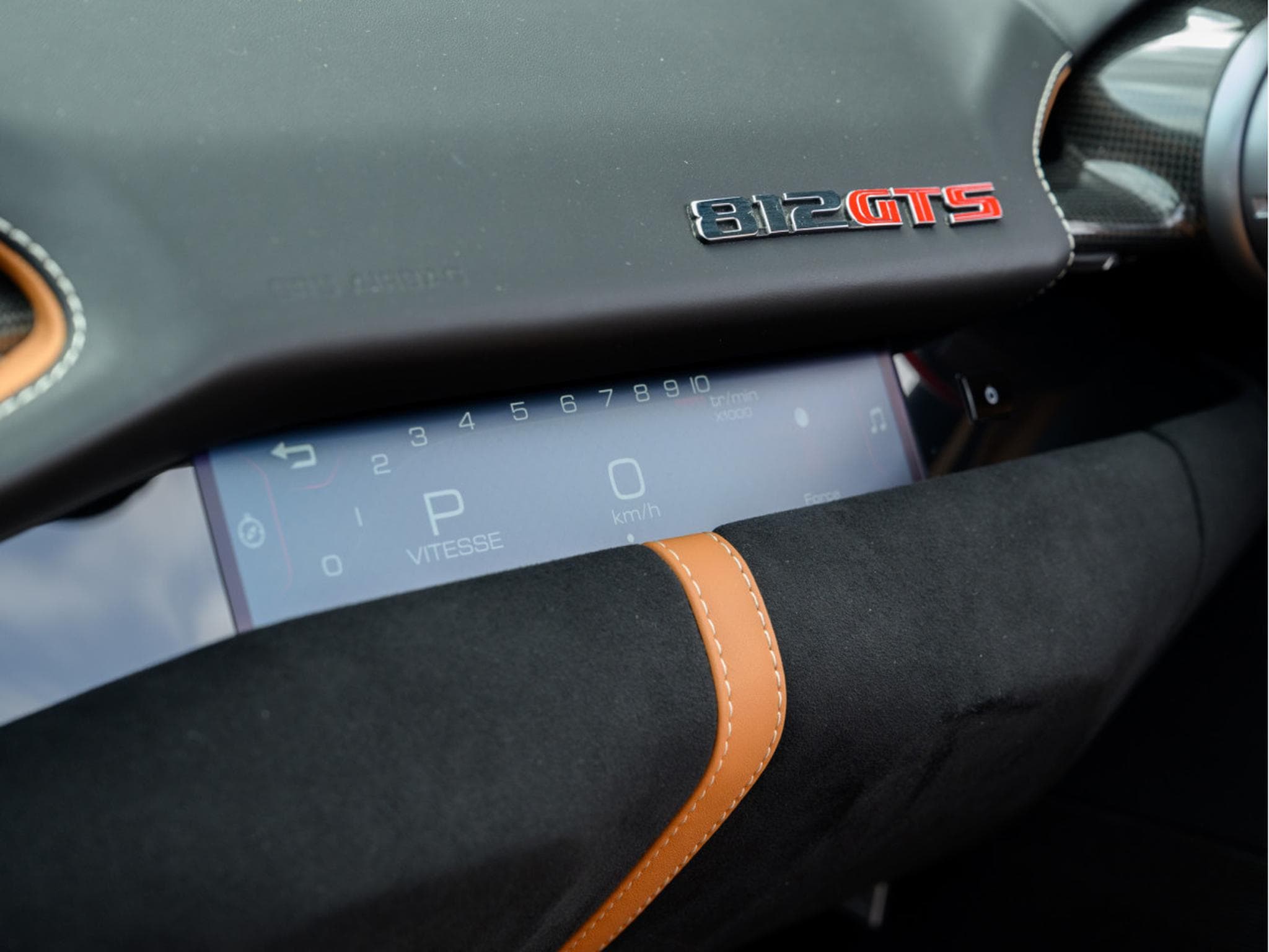 Ferrari 812 GTS GTS (2023) - Photo 13