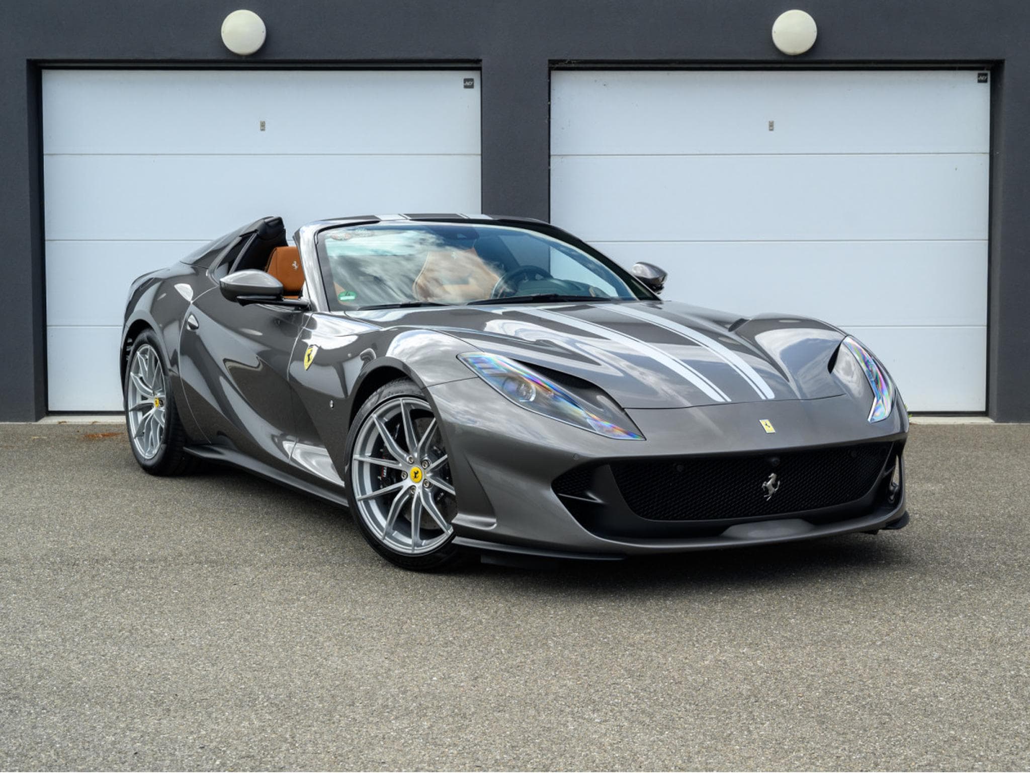 Ferrari 812 GTS GTS (2023) - Photo 7