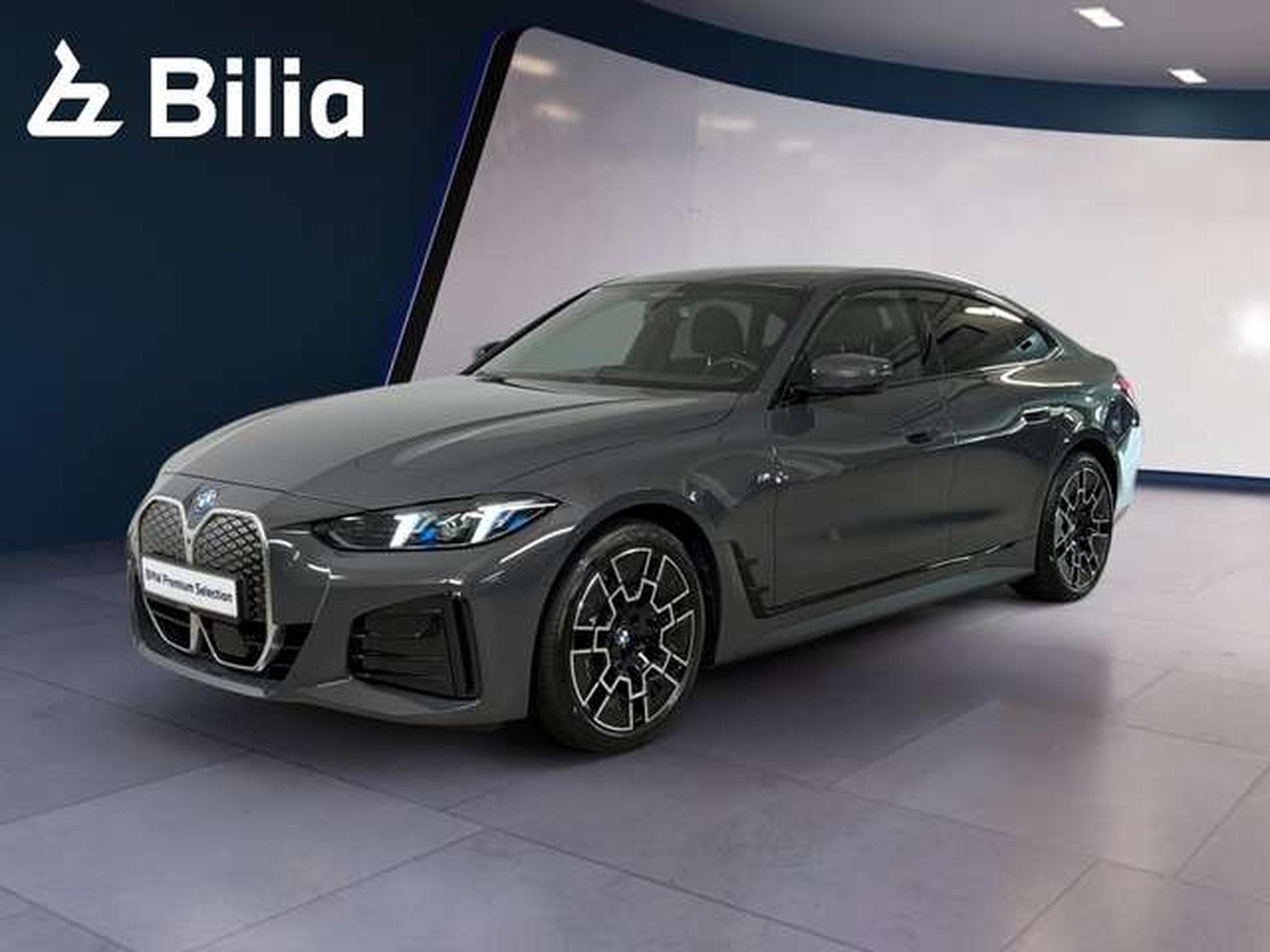 BMW i4 xDrive40 HiFi DAB LED RFK Shz (2025) - Photo 1