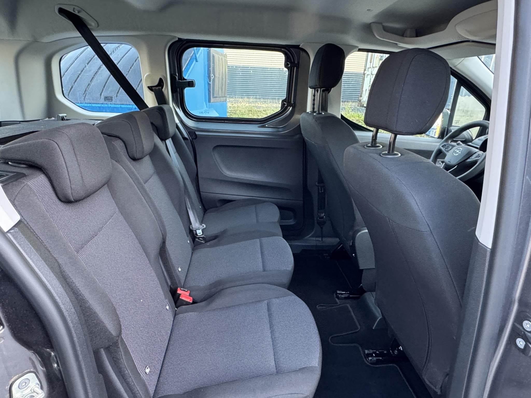 Opel Combo-e Life Edition (2024) - Photo 6